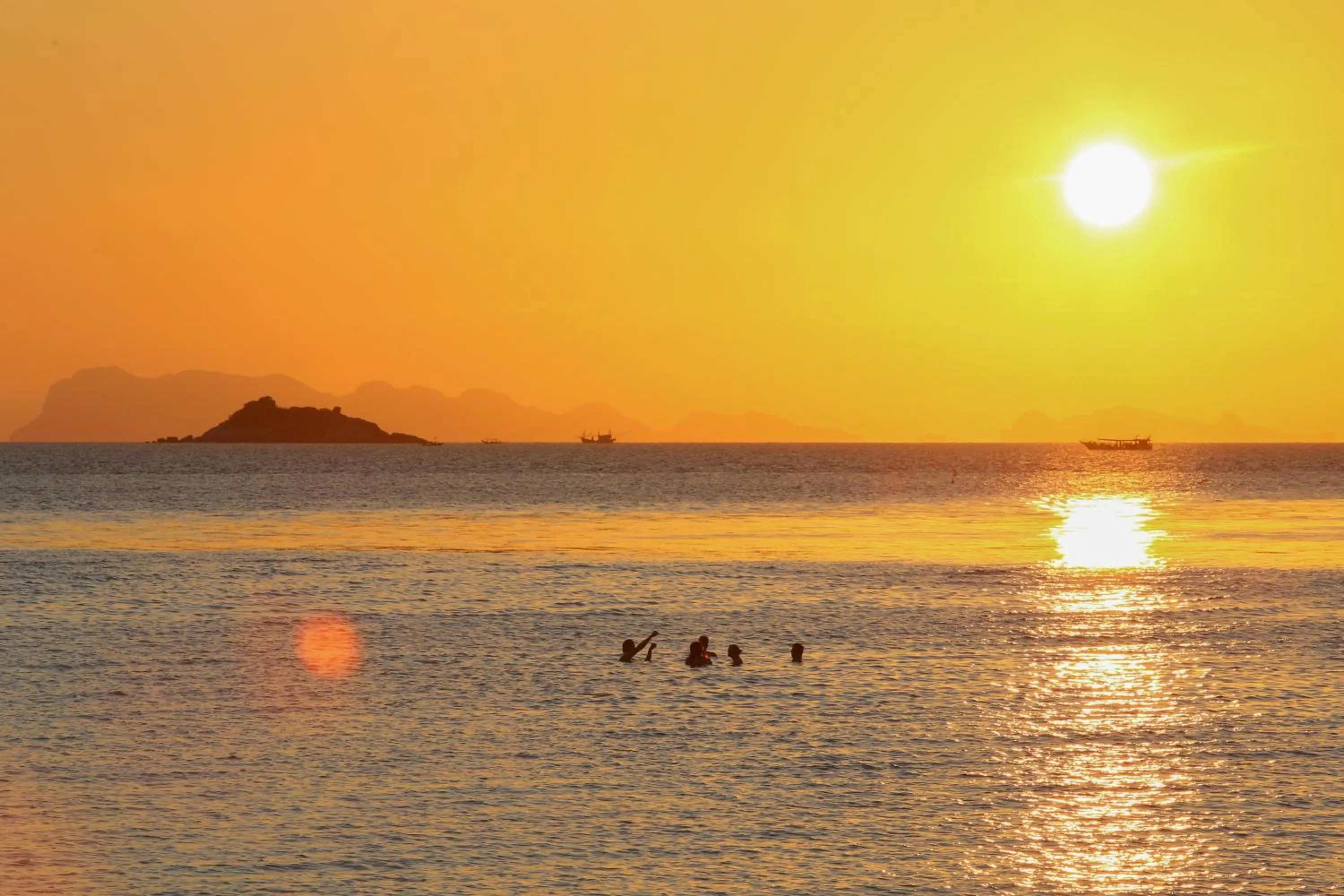 Beach in Laemson Resort