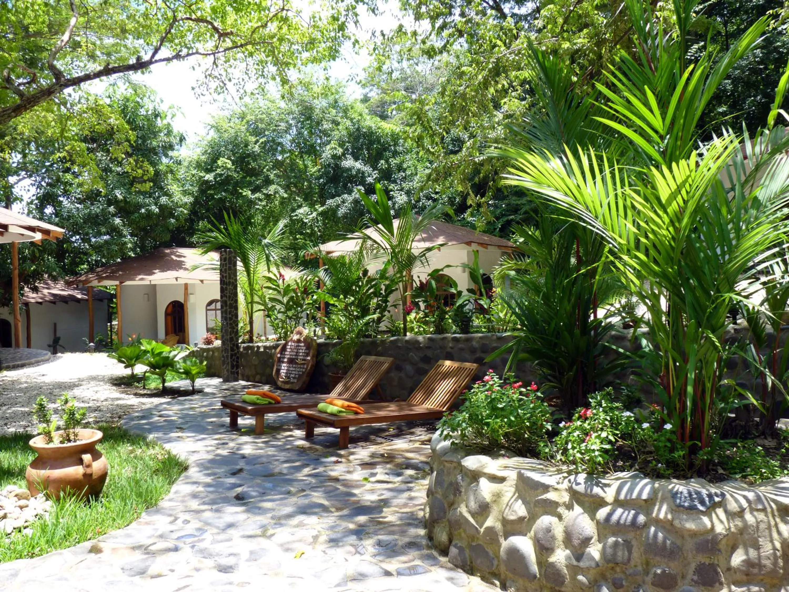 Garden in Manala Hotel