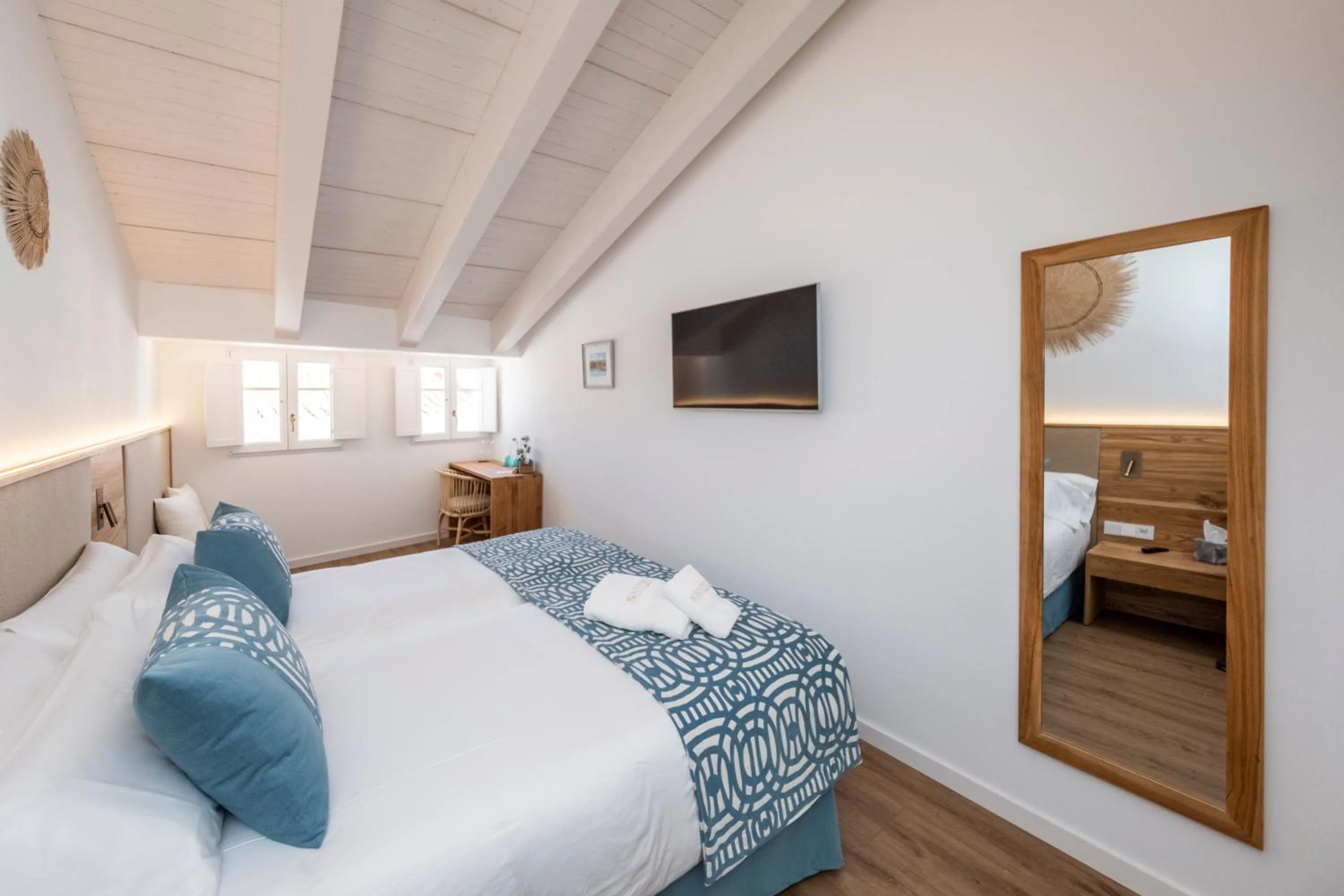 Bed in Hotel S'Antiga Adults Only