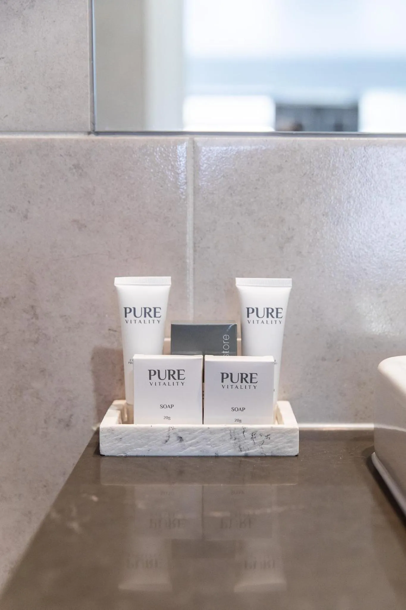 Bathroom in Tea House Motor Inn