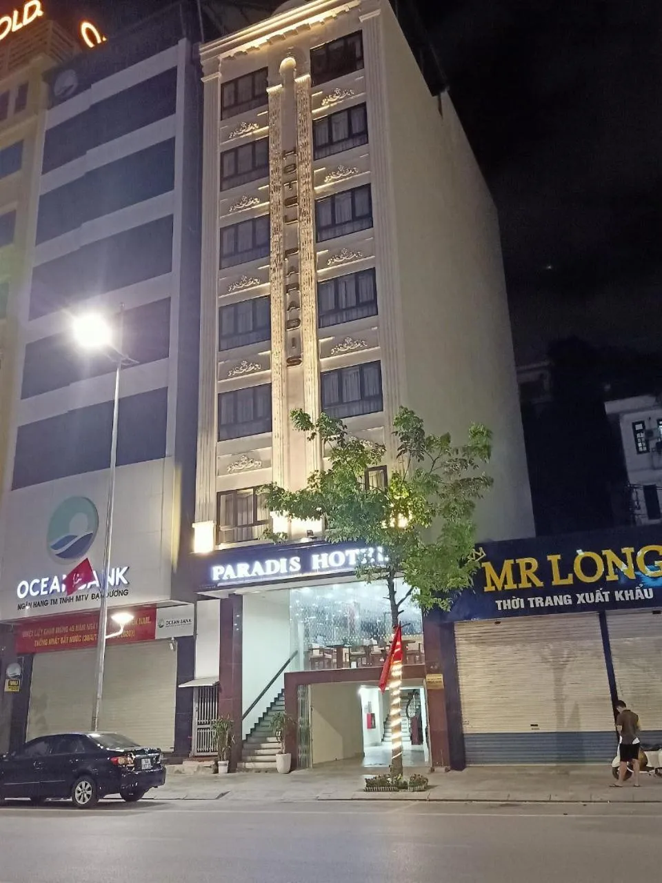 Property building in Paradis Hotel