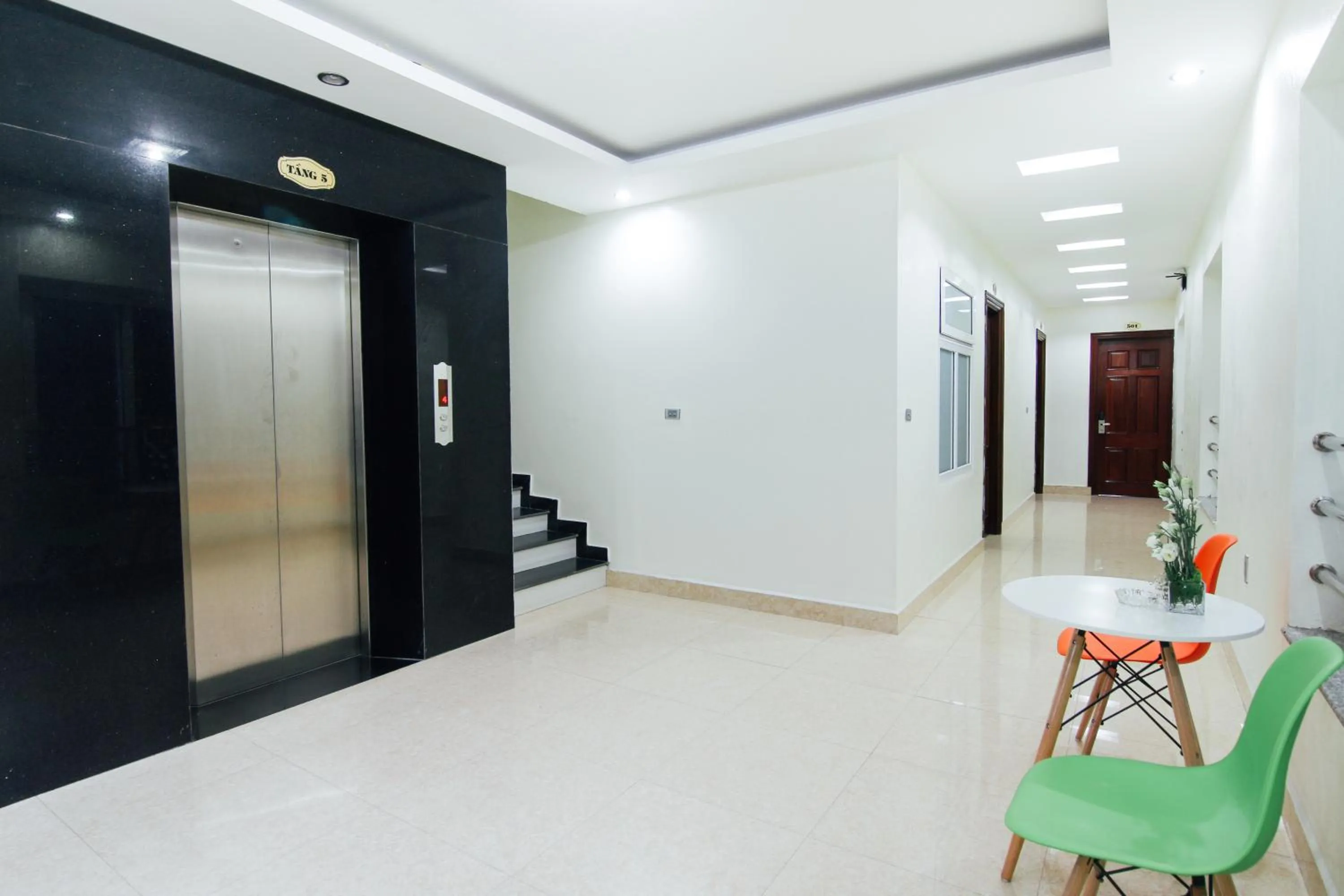 Property building in Paradis Hotel