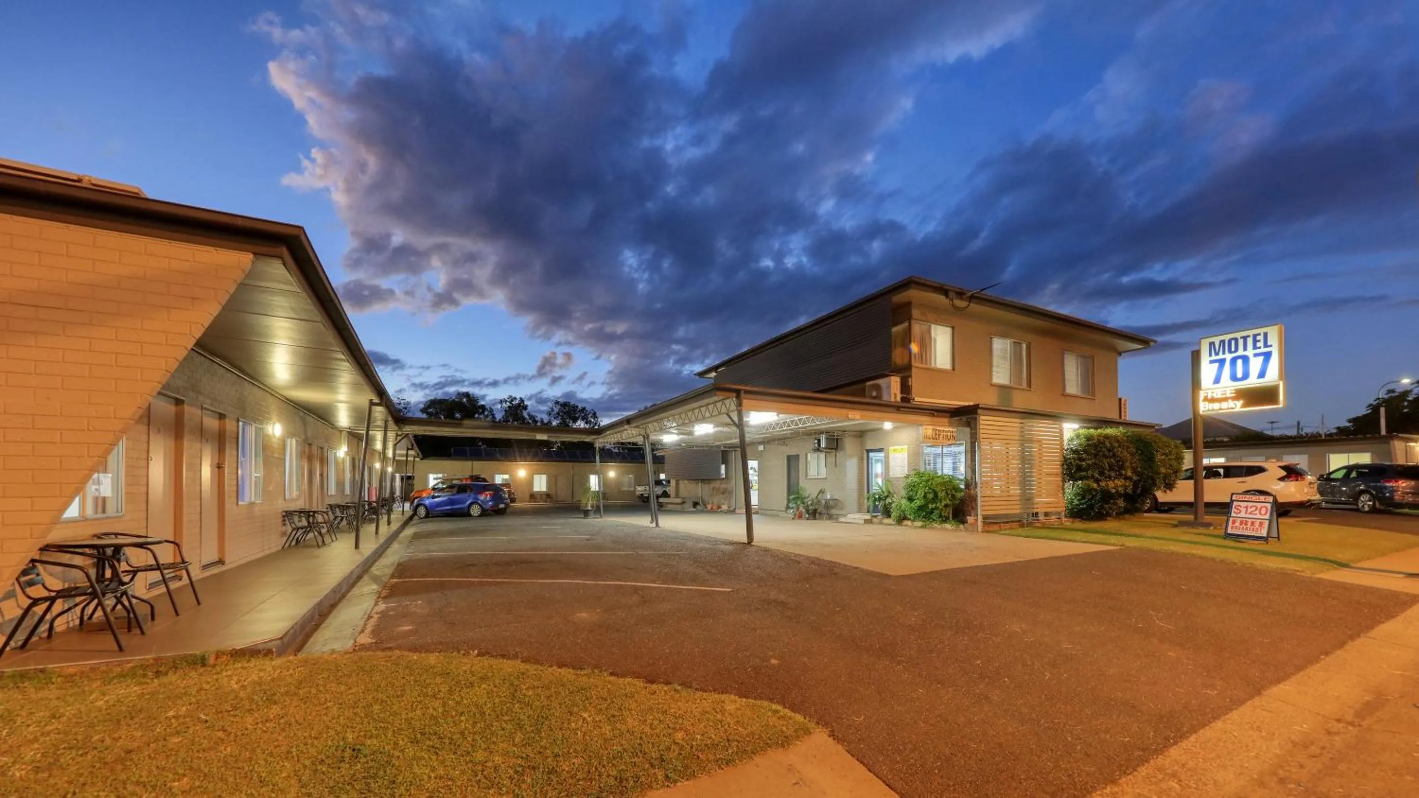 Property building in Motel 707