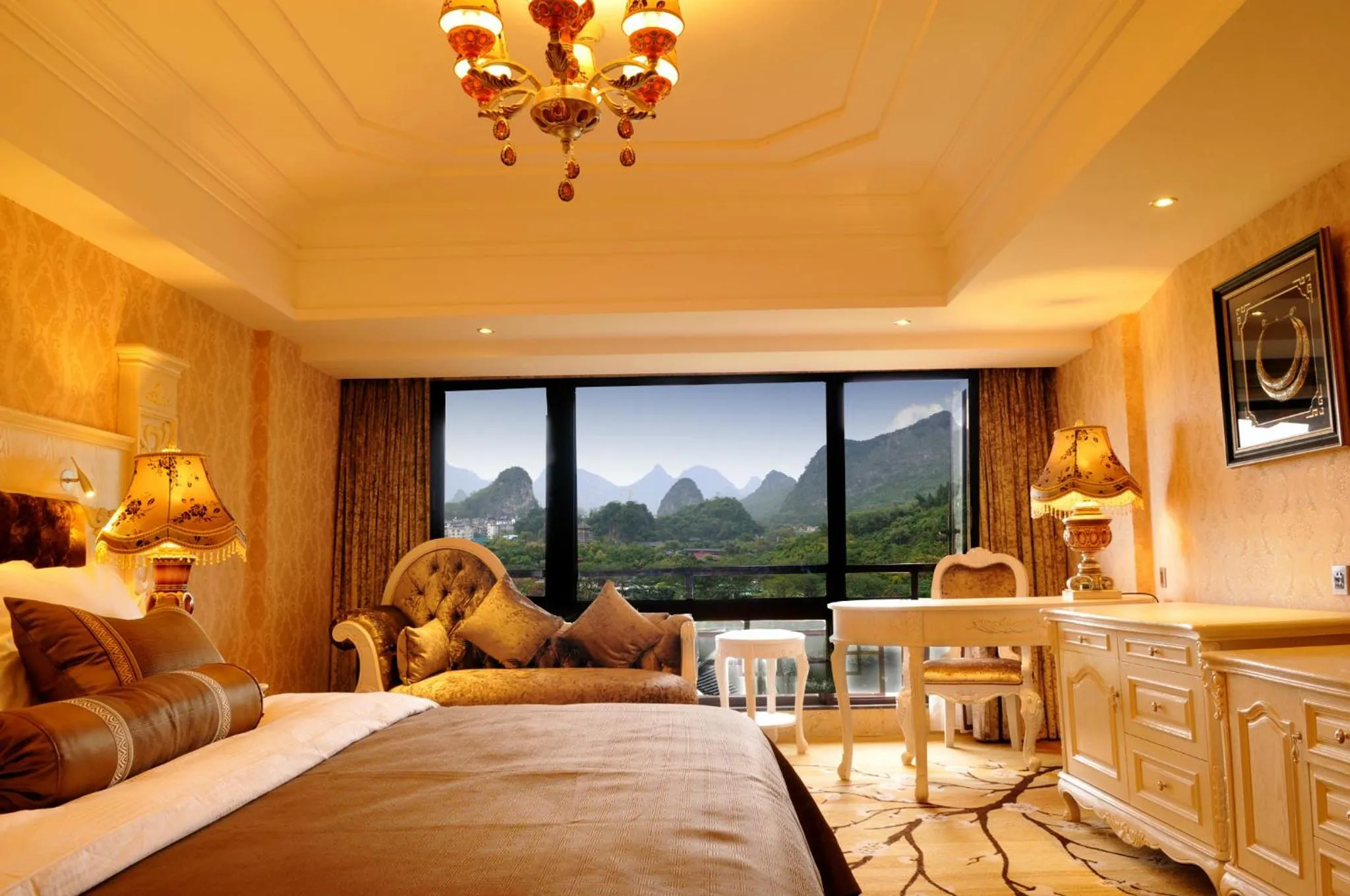 Bed in Grand Bravo Guilin