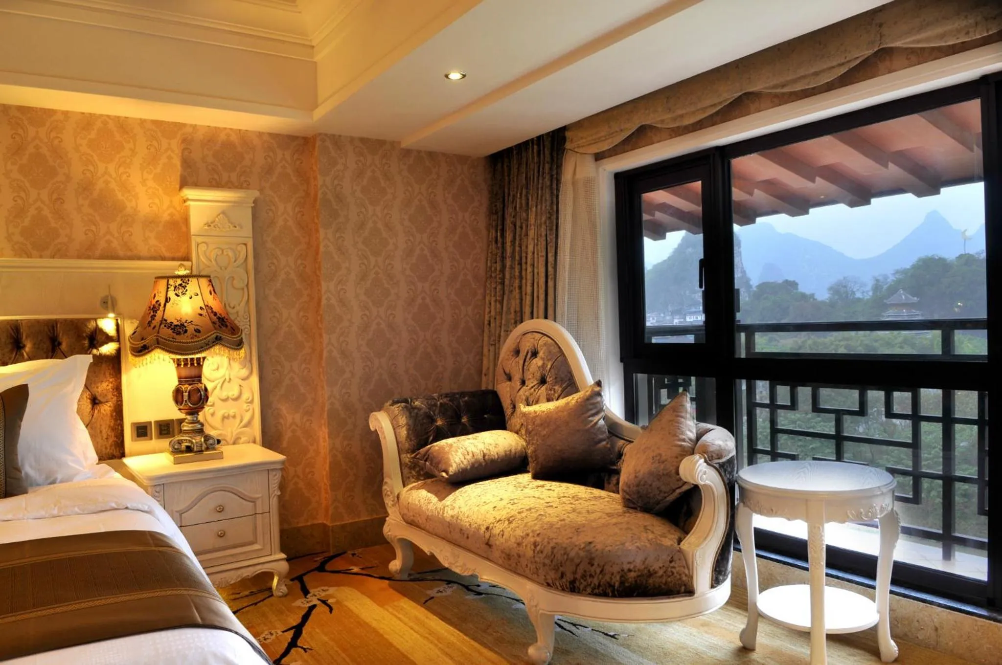 Bed in Grand Bravo Guilin