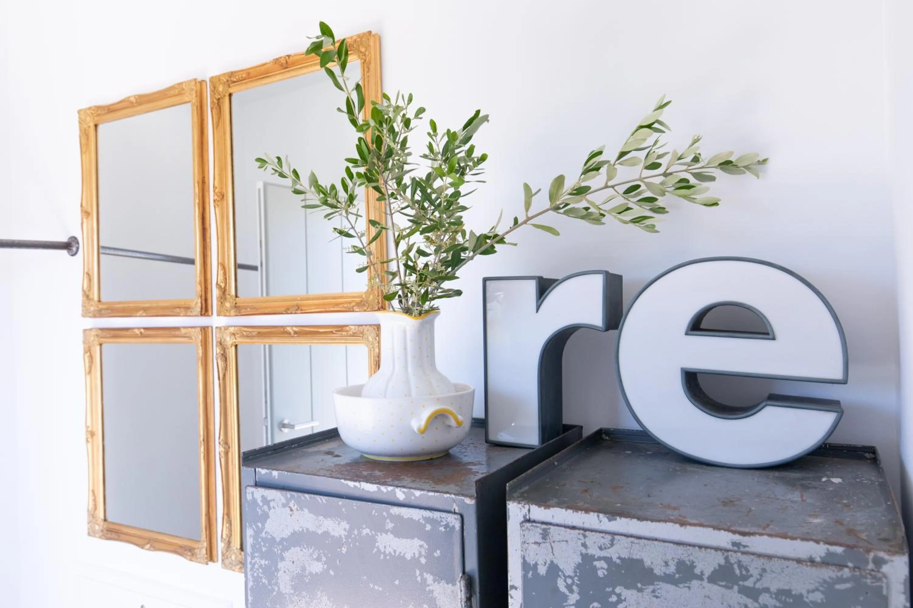 Decorative detail in Moinho Calmo