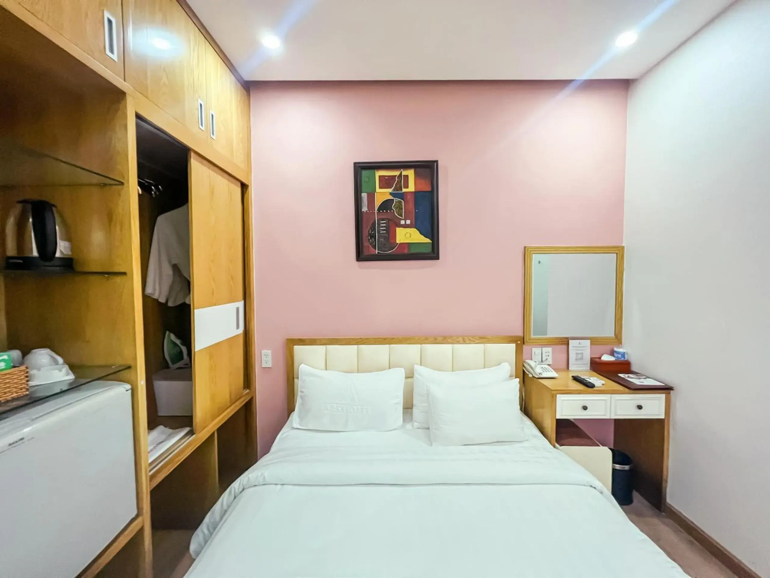 Standard Double Room in A25 Hotel - 75 Lê Thị Hồng Gấm Standard Double Room in A25 Hotel - 75 Lê Thị Hồng Gấm