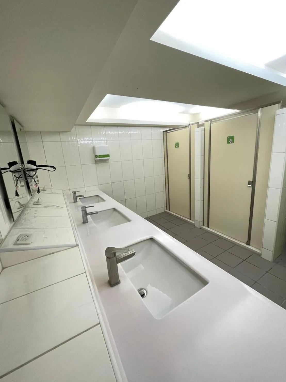 Kiwi Express Hotel - Chenggong Rd