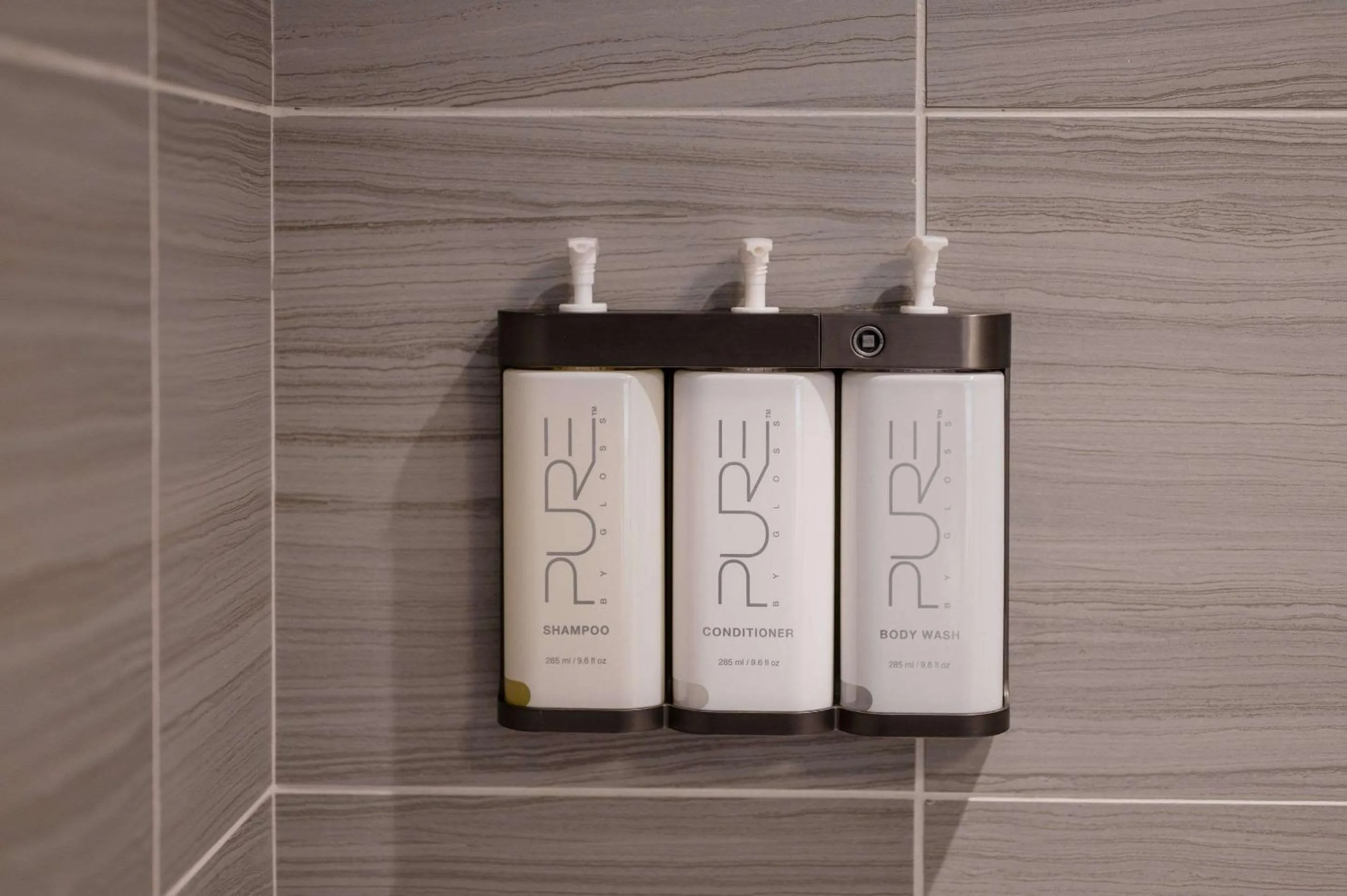 Bedroom in Cambria Hotel Boston Somerville