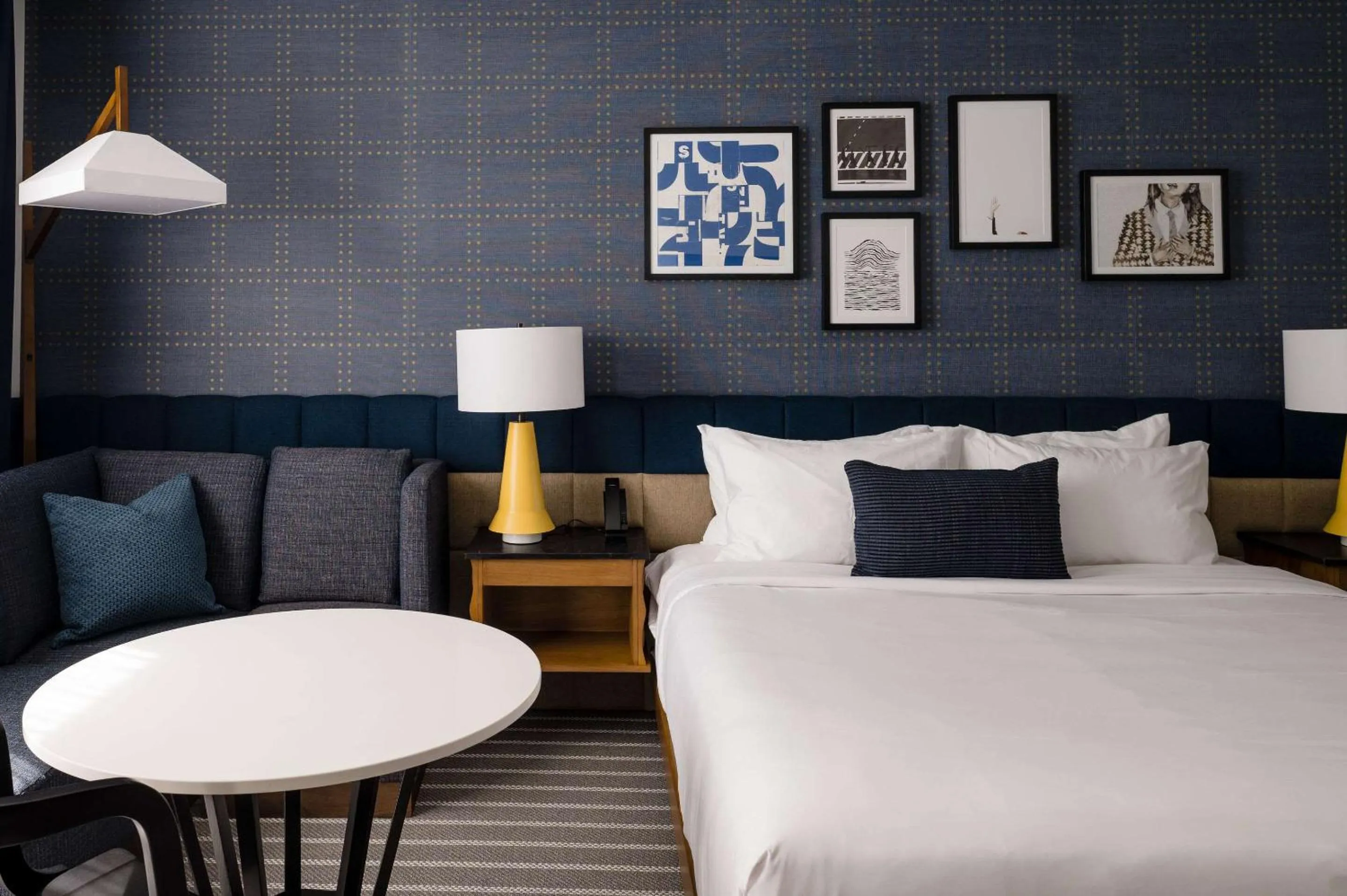 Bedroom, Bed in Cambria Hotel Boston Somerville