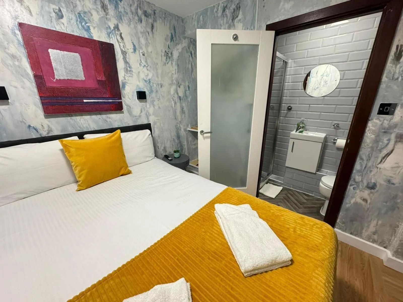 Bedroom, Bed in ND Hotel - Hyde Park