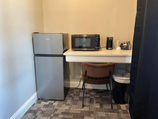 Inn at Elijah McLean's