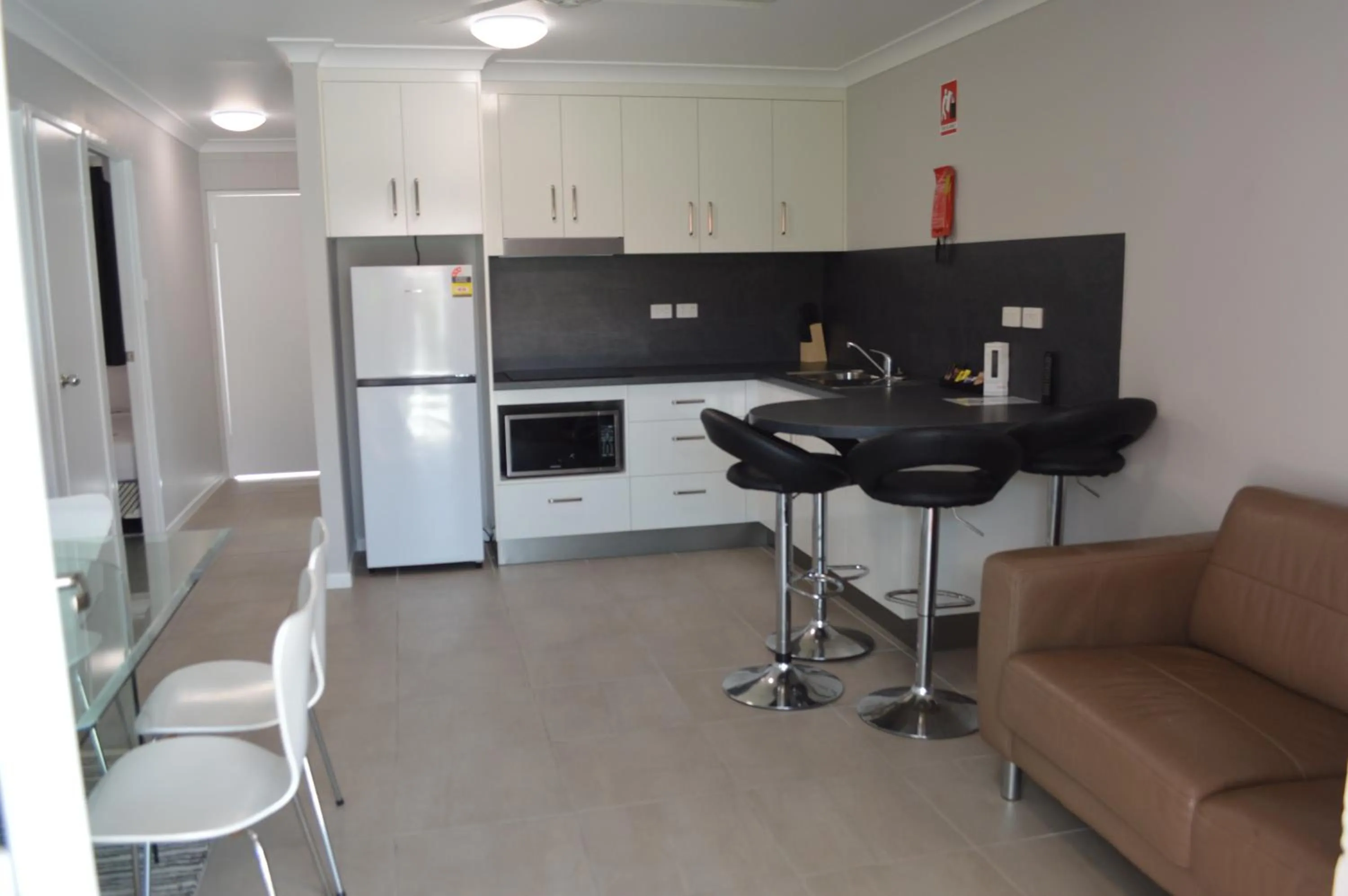 kitchen in Monte Carlo Motor Inn