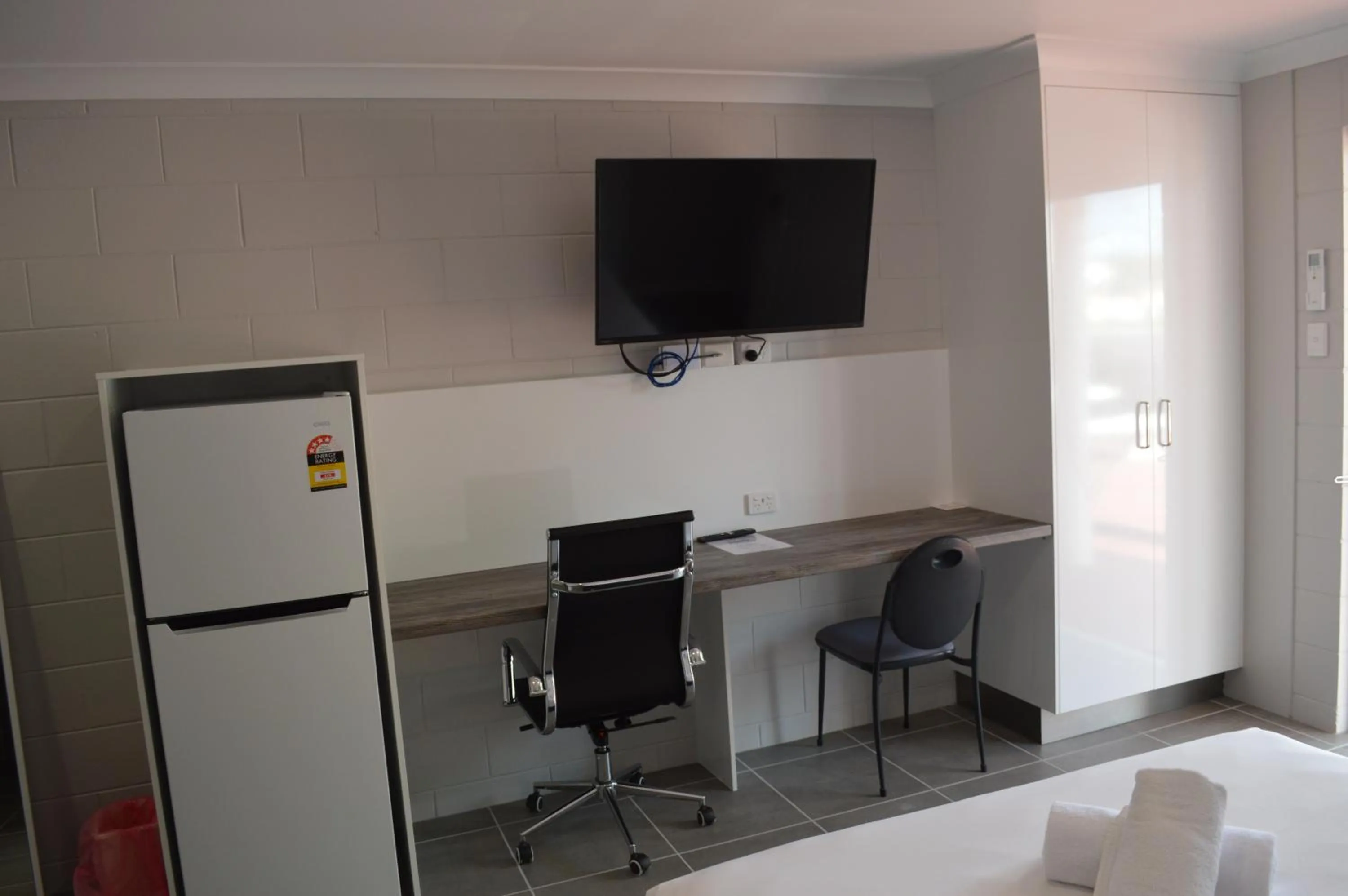 TV and multimedia in Monte Carlo Motor Inn