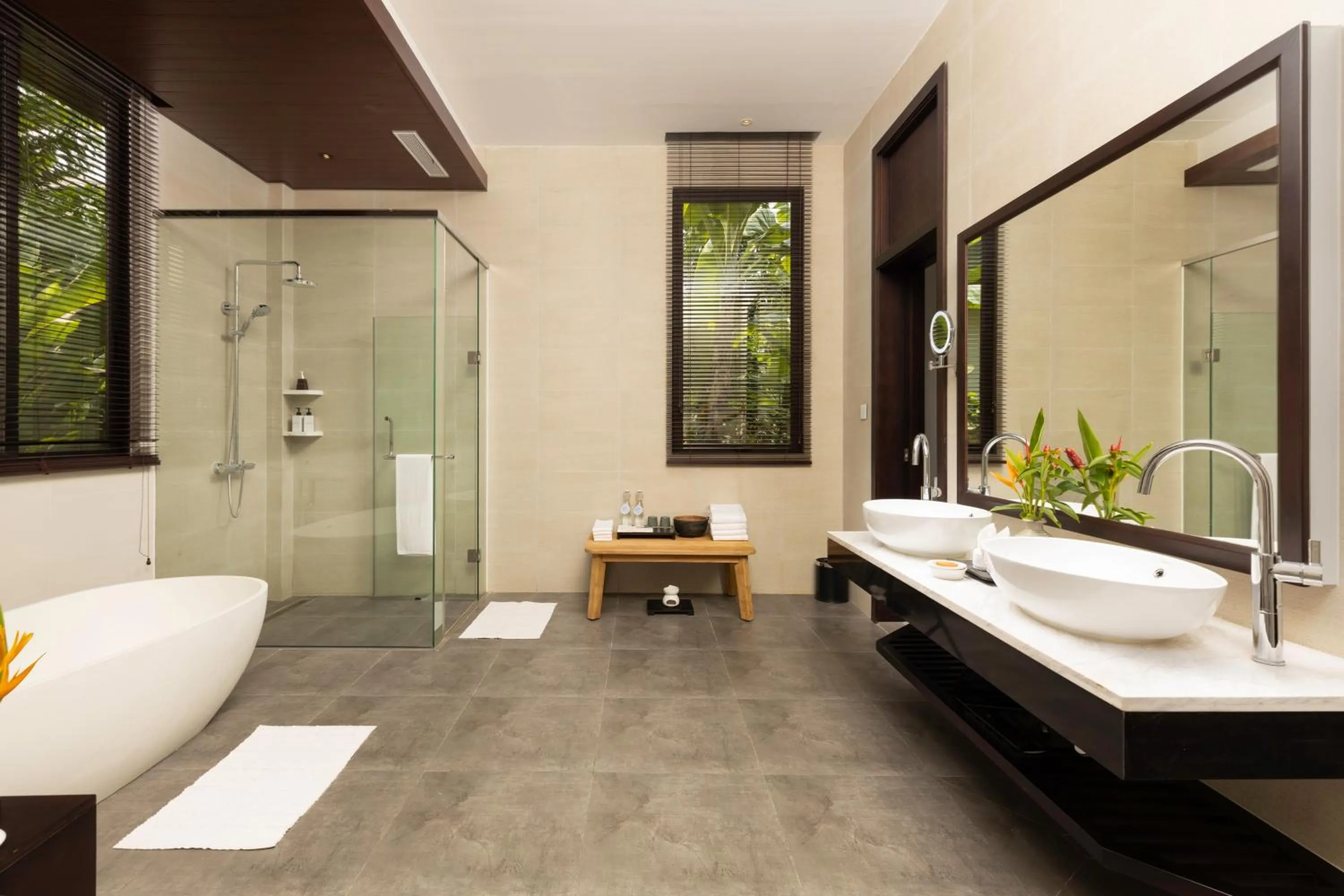 Bathroom in Angkor Green Gardens by Dara