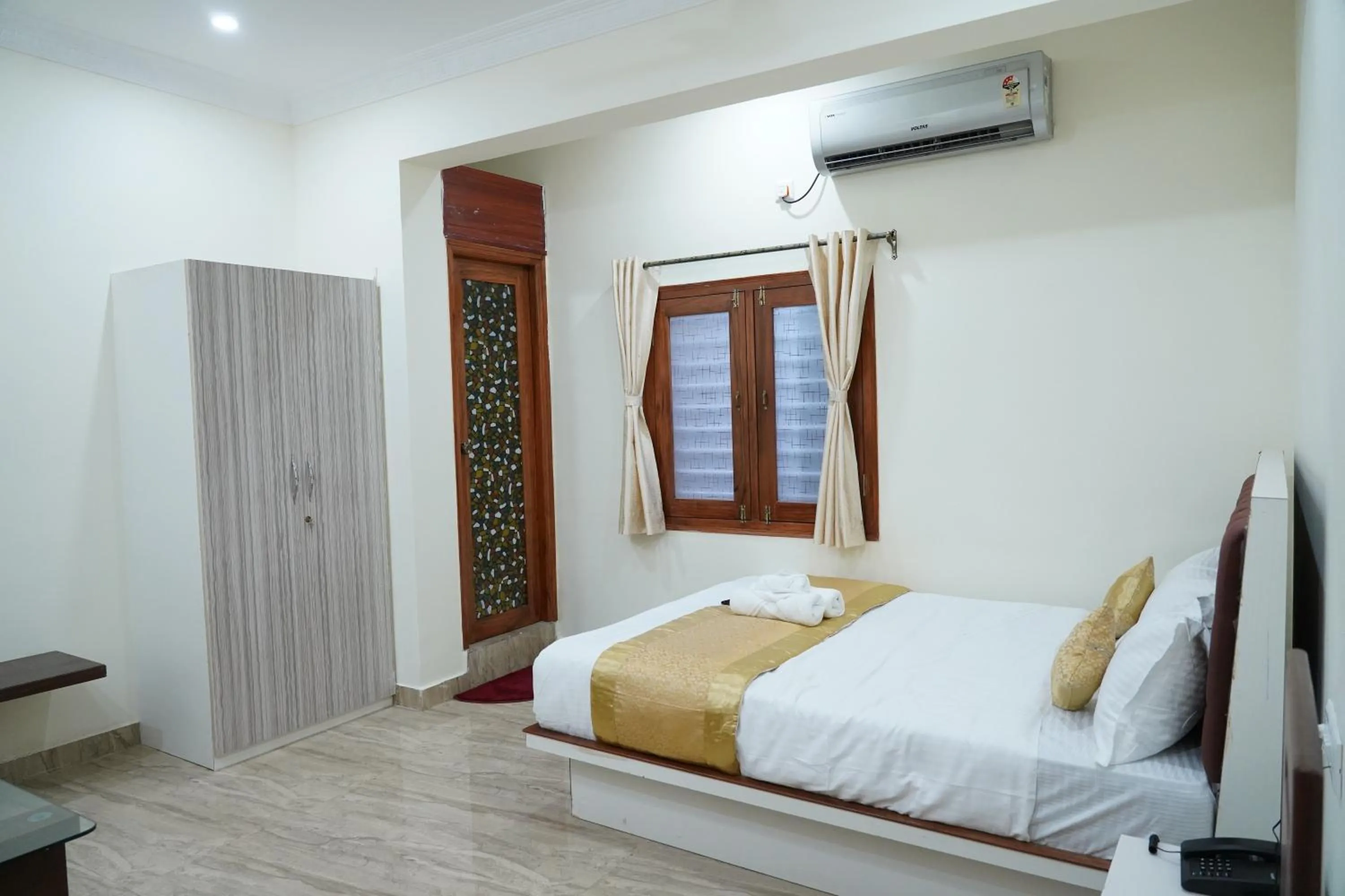 Photo of the whole room in Classia Suites