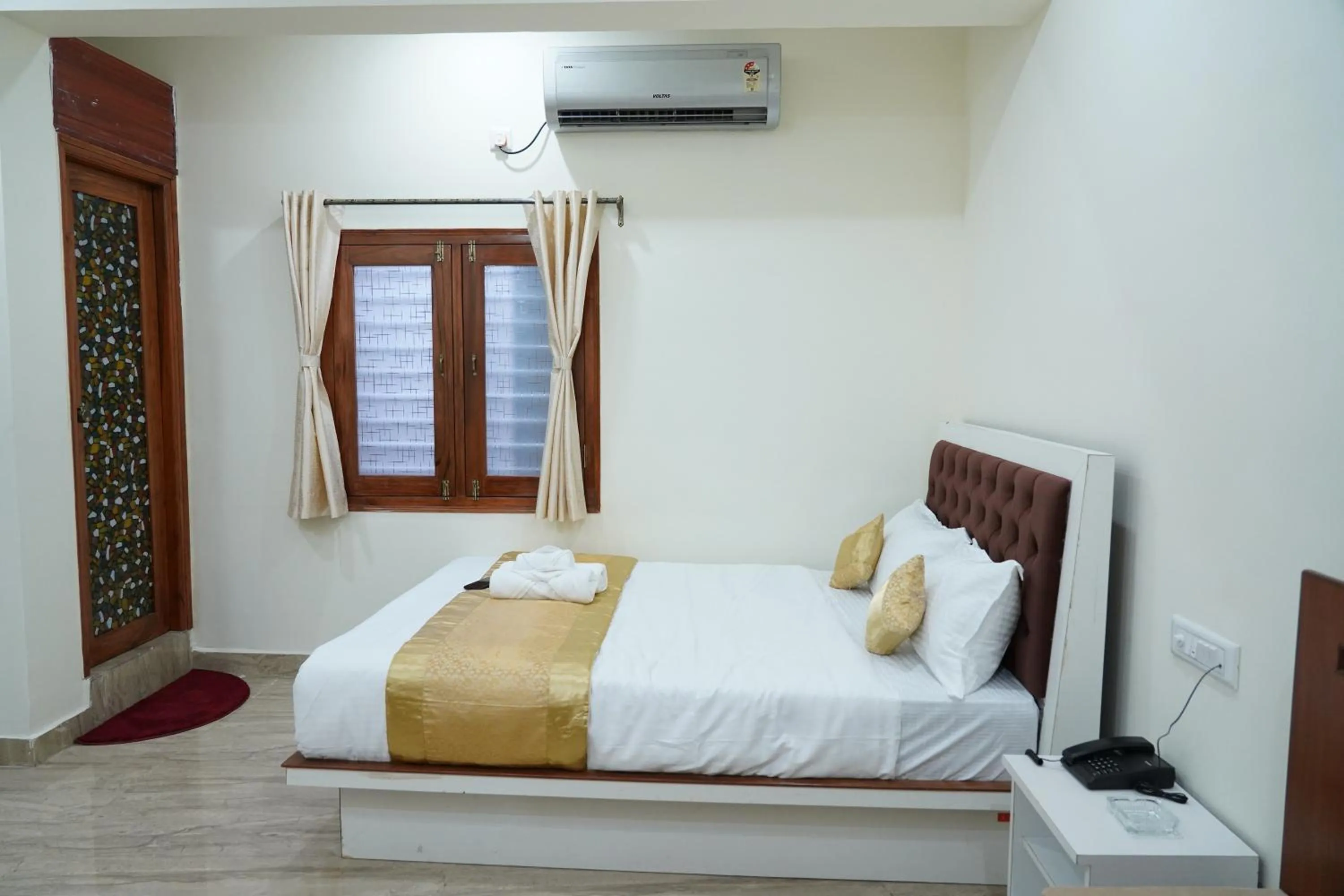 Photo of the whole room in Classia Suites