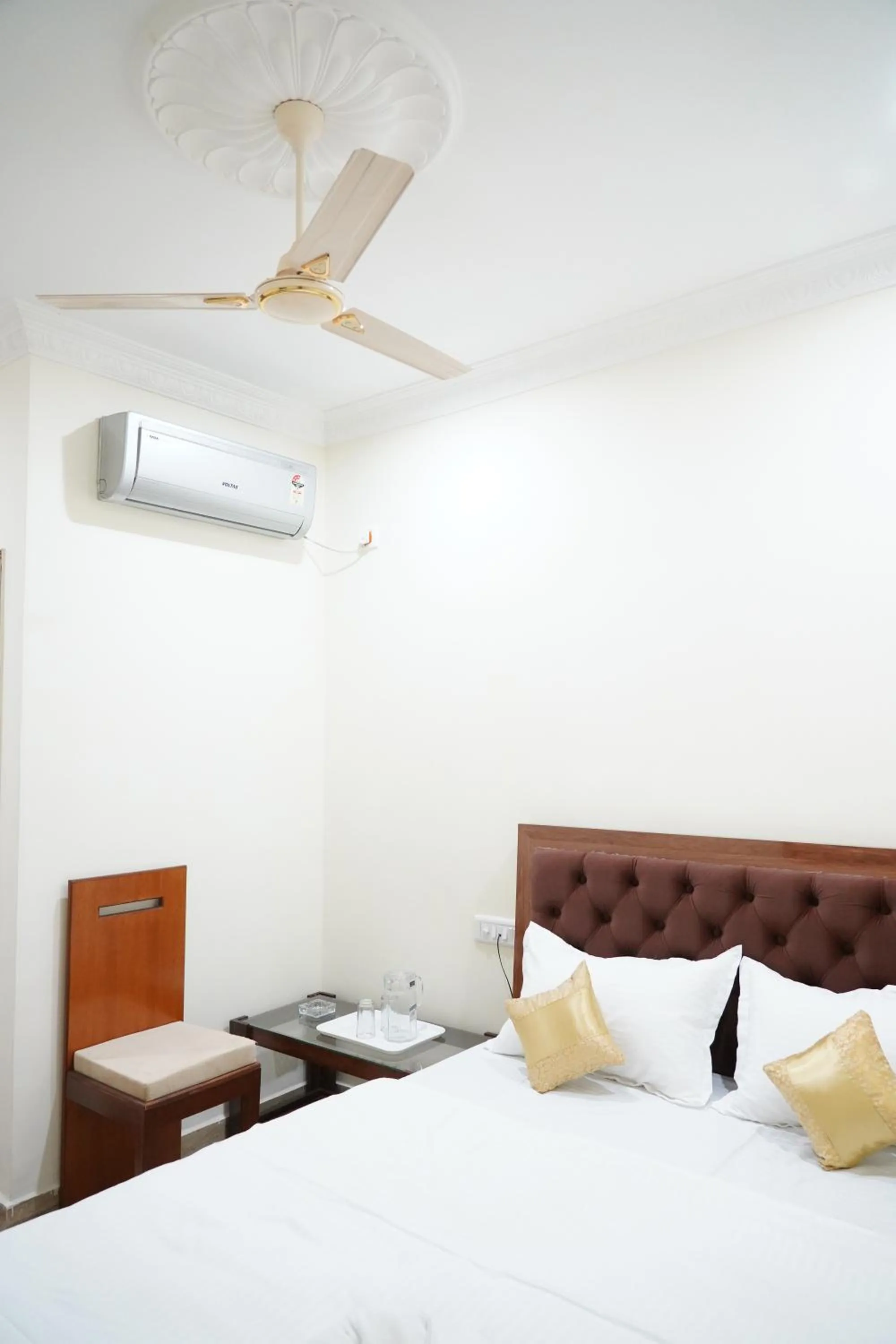 air conditioner in Classia Suites