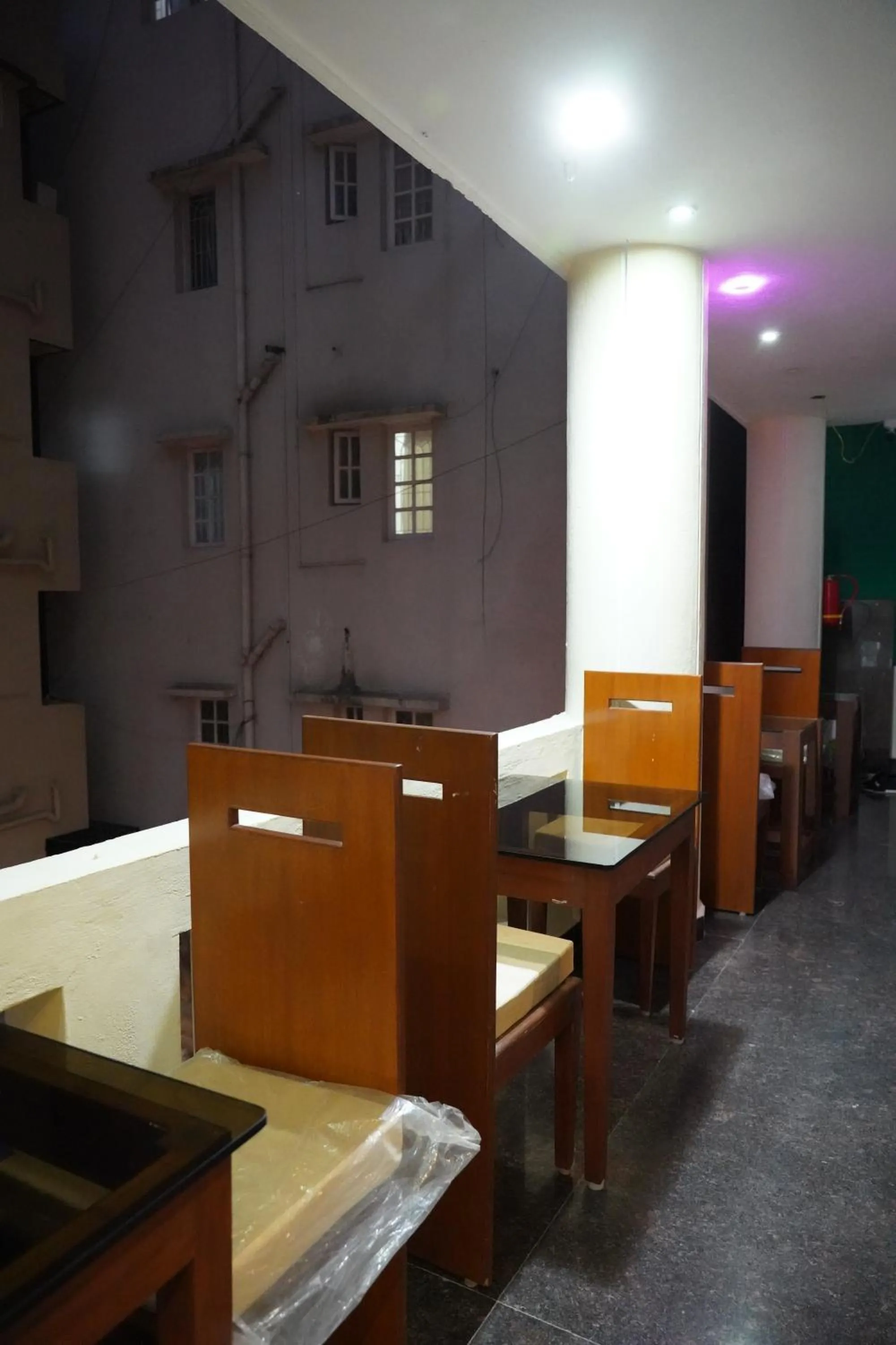 Restaurant/places to eat in Classia Suites