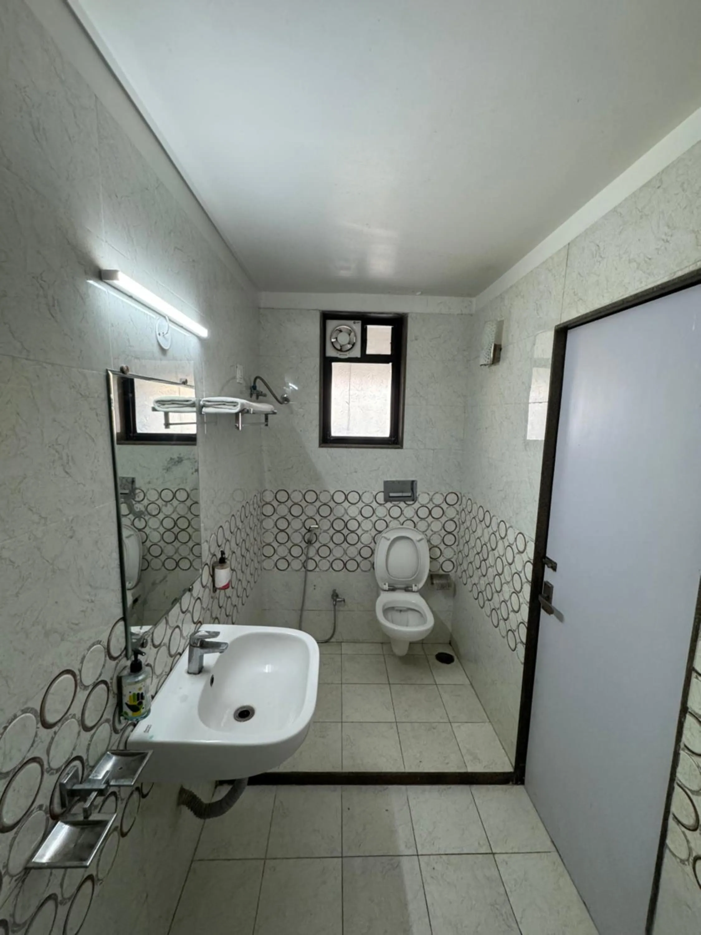 Toilet in The Tripti Hotel & Banquets