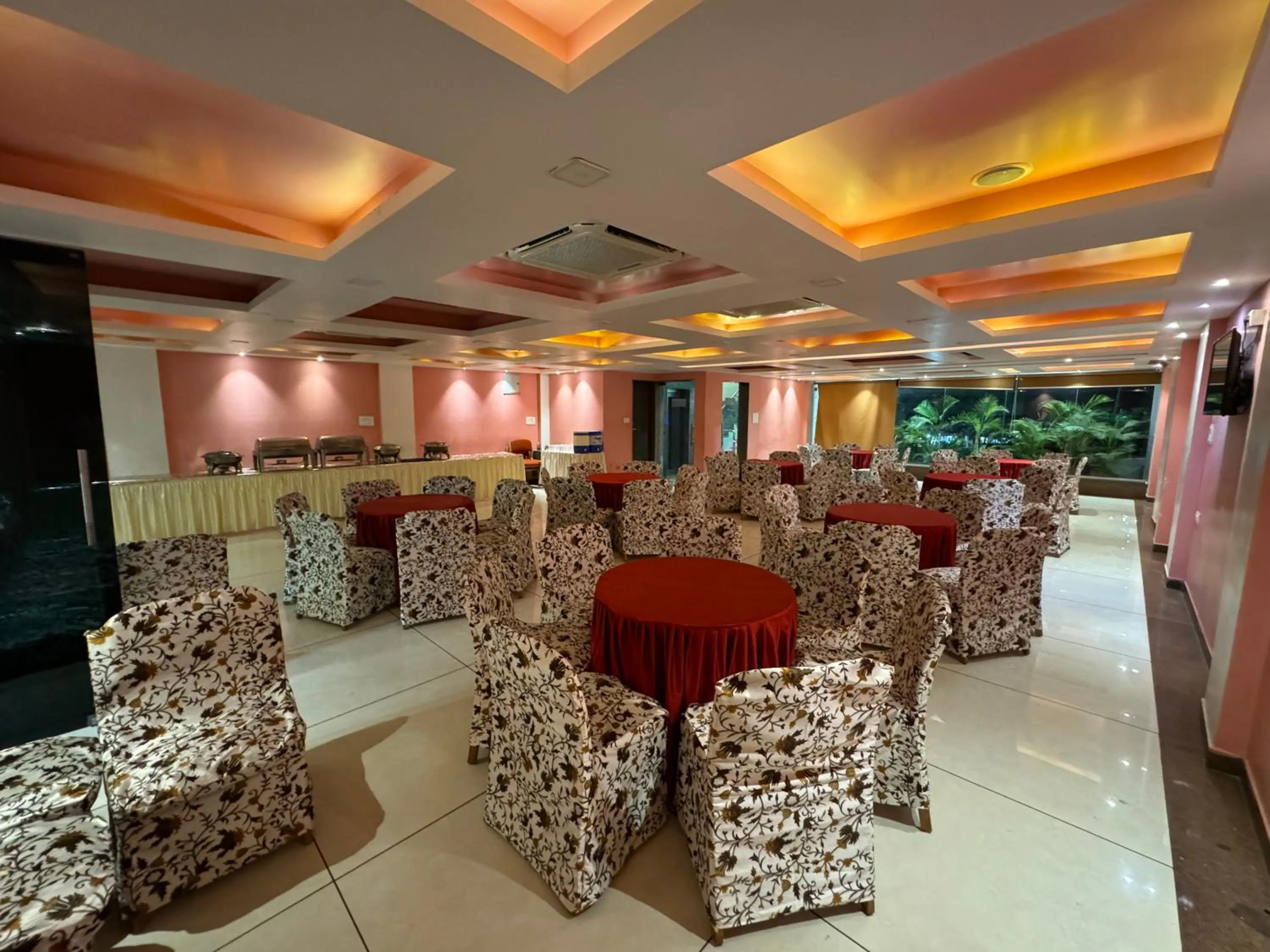 The Tripti Hotel & Banquets