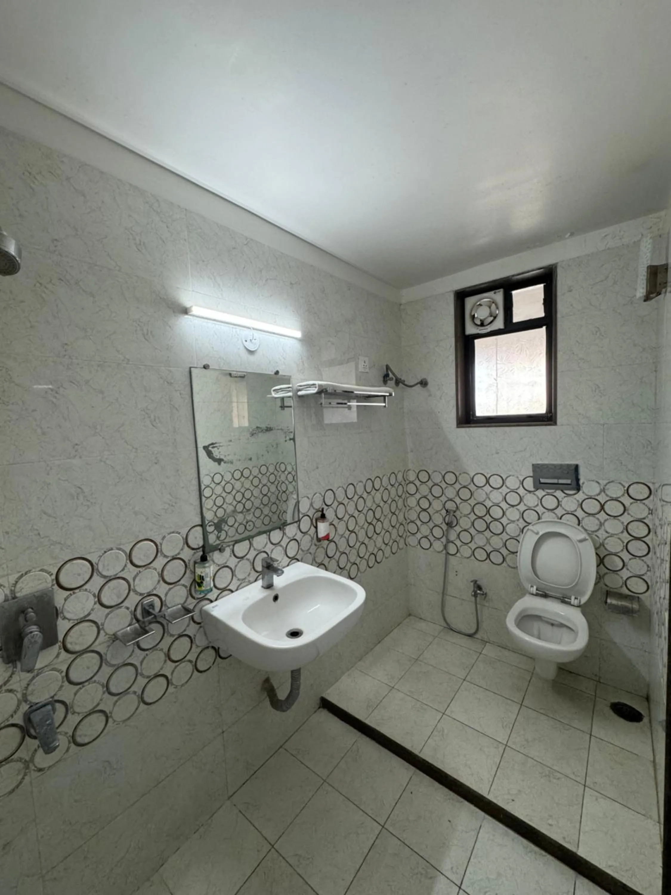 Toilet in The Tripti Hotel & Banquets