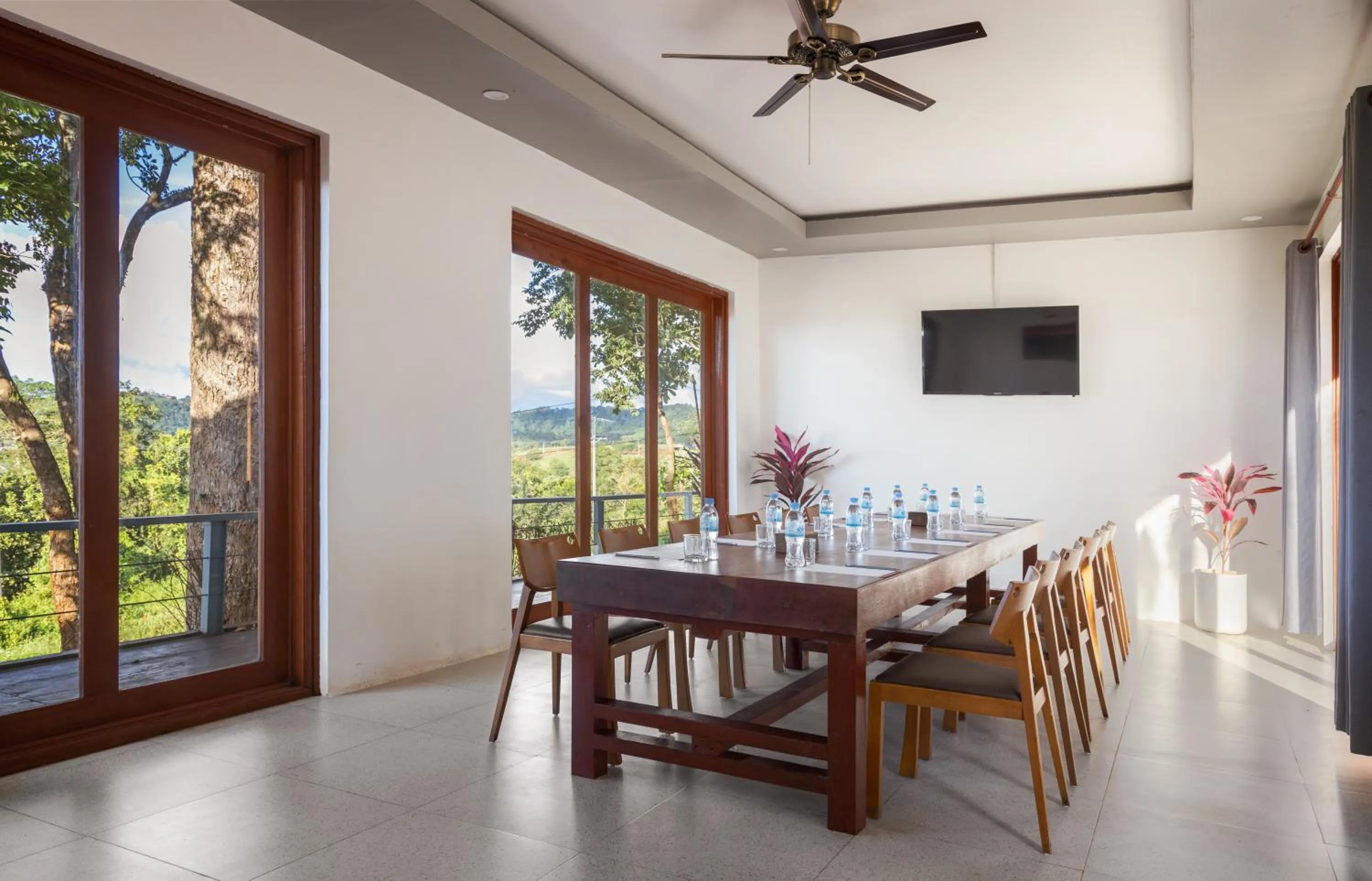 Business facilities in Pidoma Resort by EHM