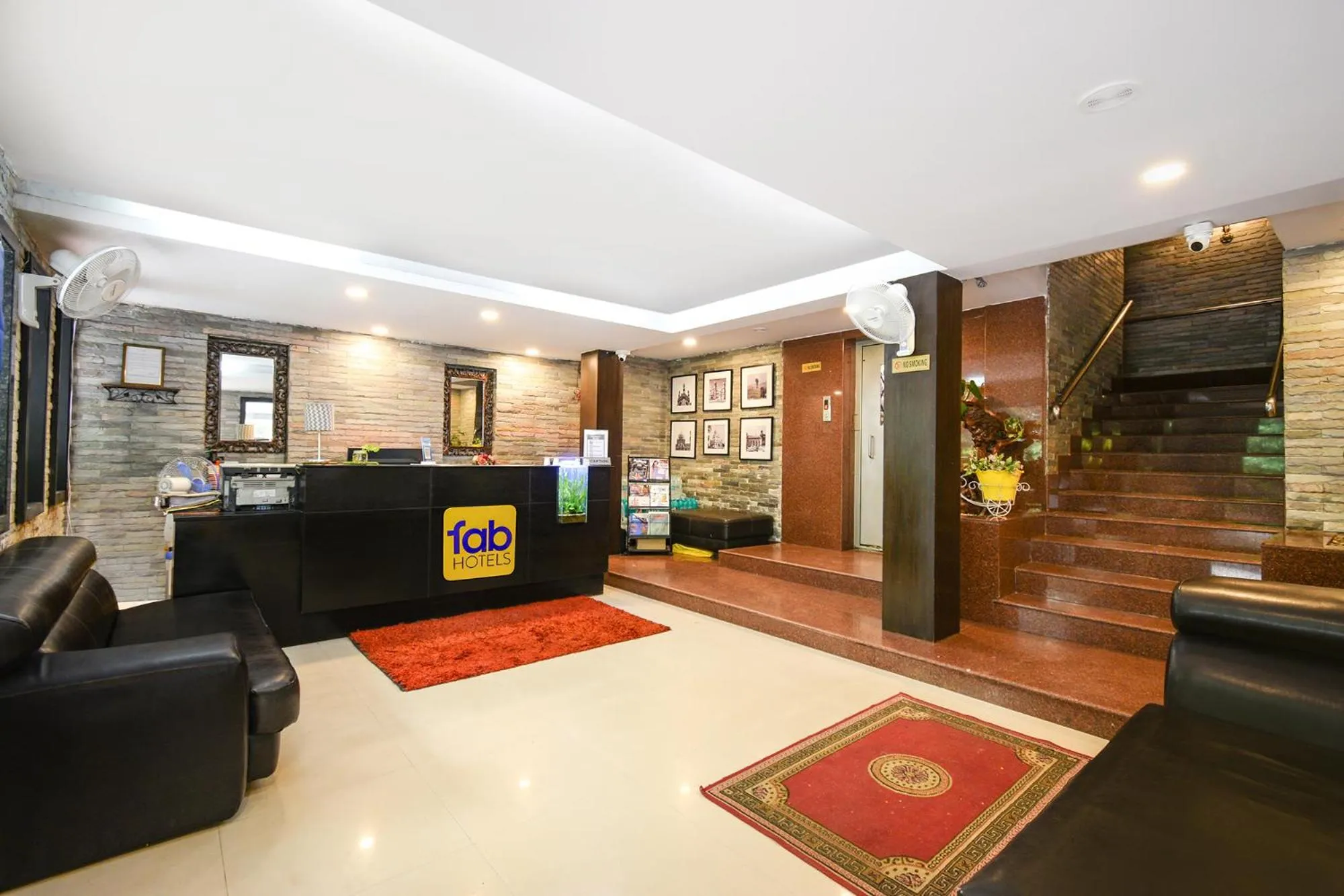 Lobby or reception in FabHotel A&M - Nr LV Prasad Institute, Banjara Hills
