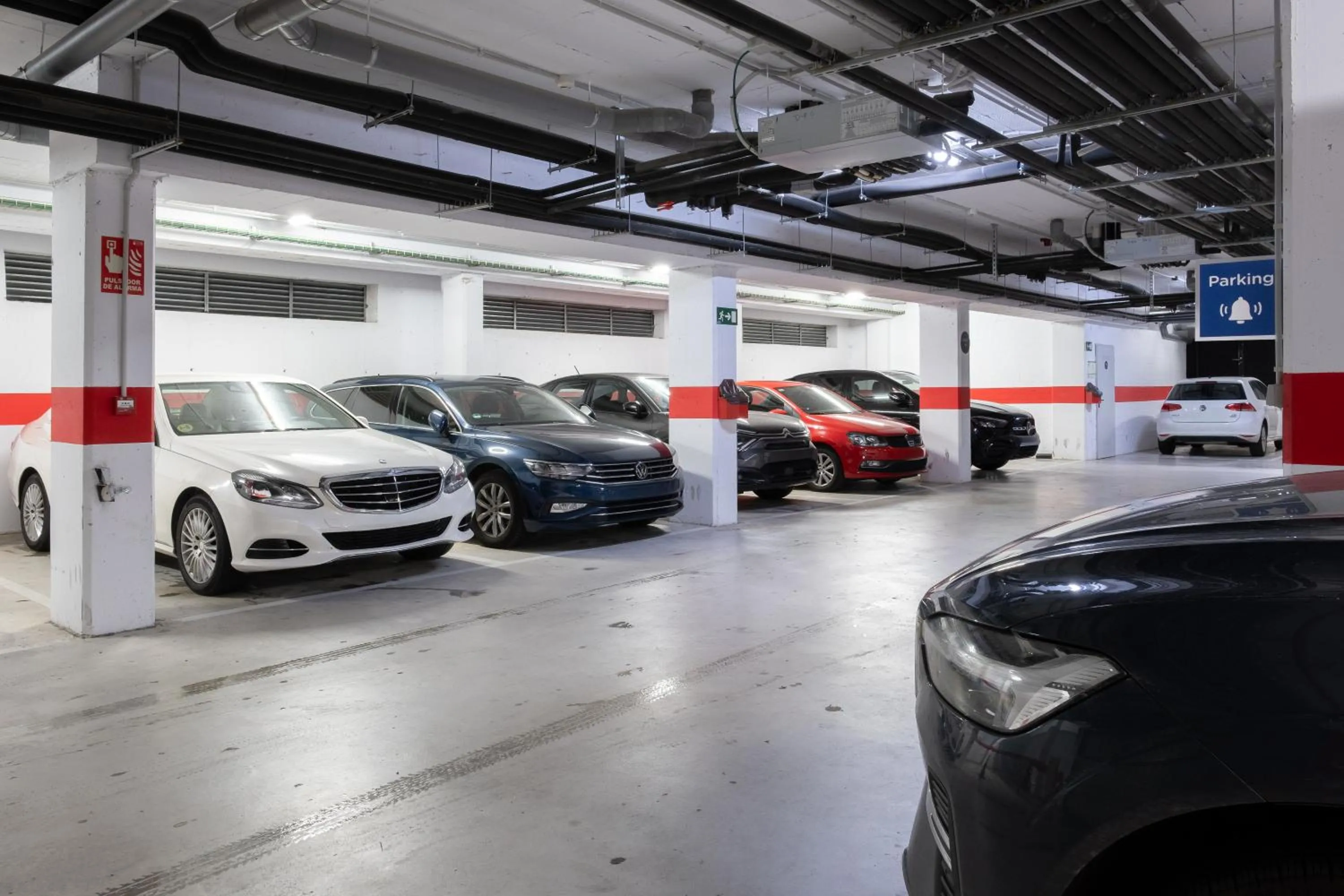 Parking in ibis Styles Santander