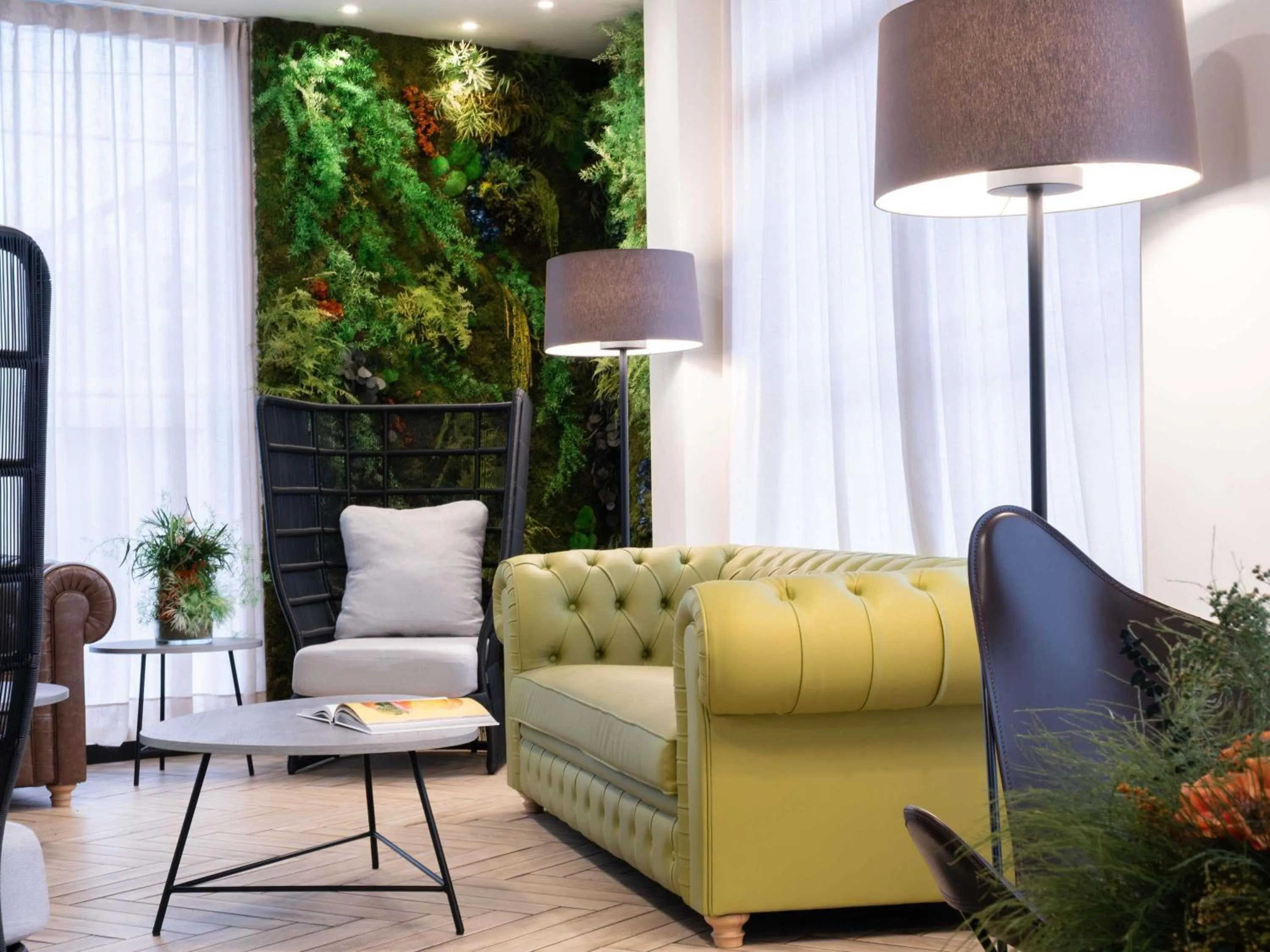 Property building in ibis Styles Santander