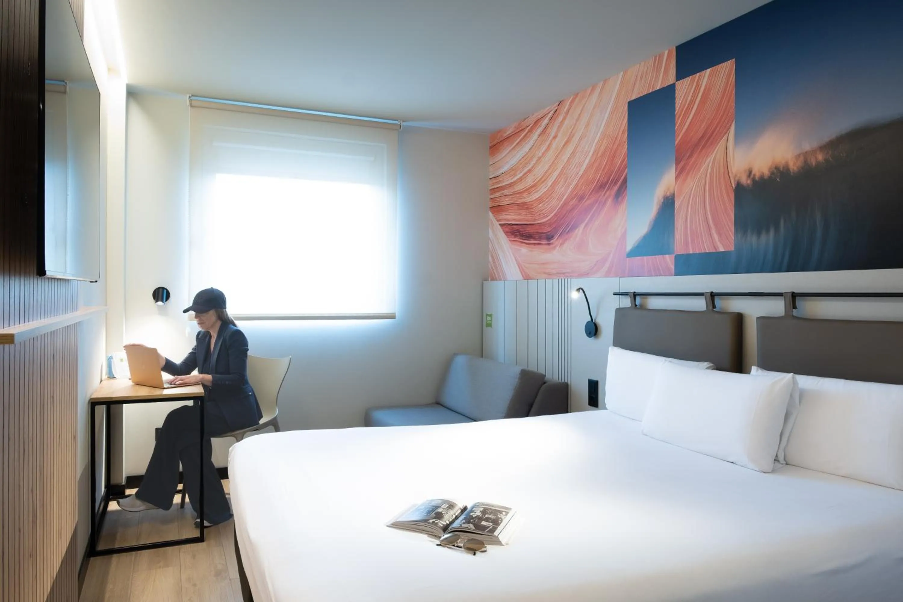 TV and multimedia, Bed in ibis Styles Santander
