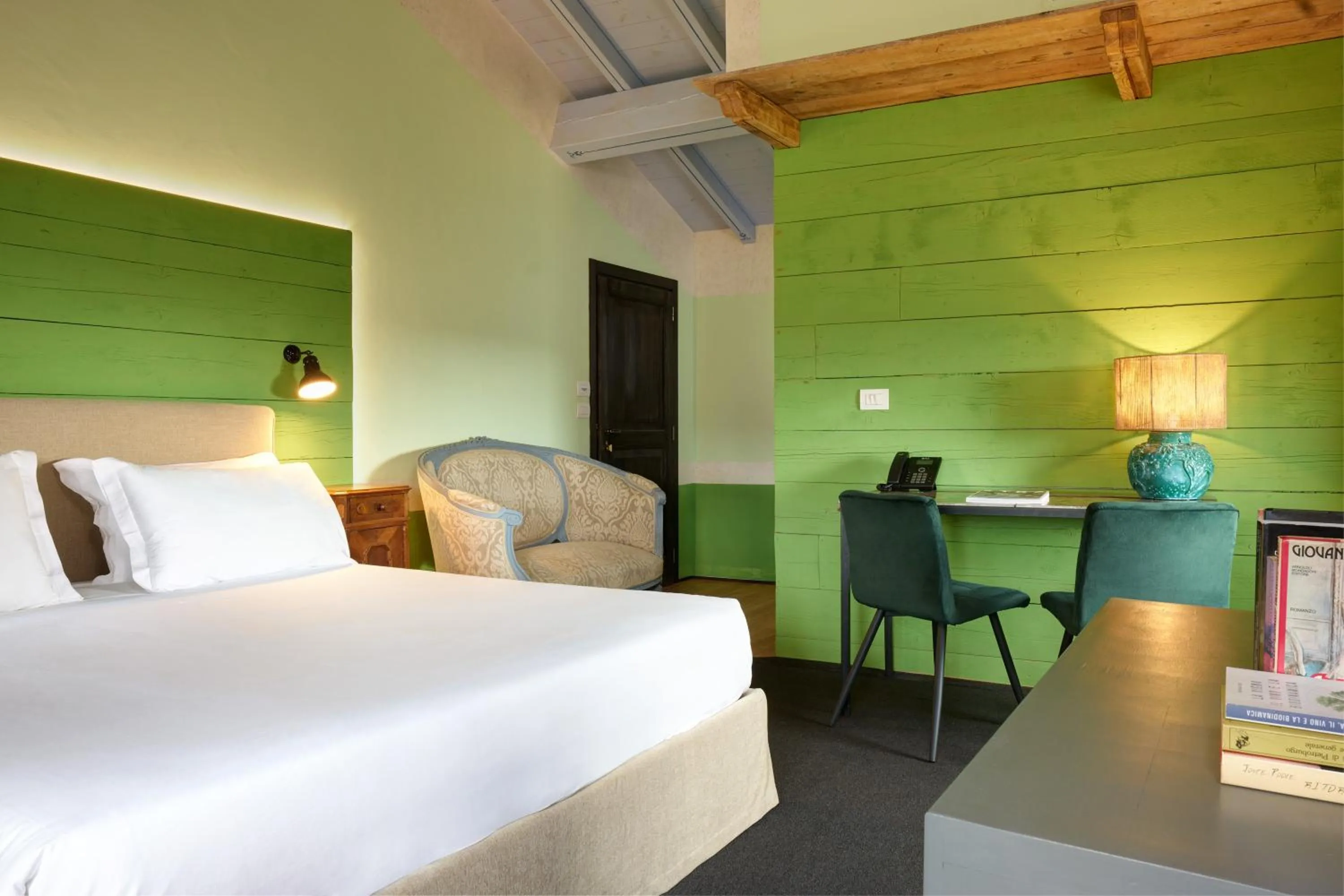 Bedroom, Bed in Villa Balis Crema Verona Hills