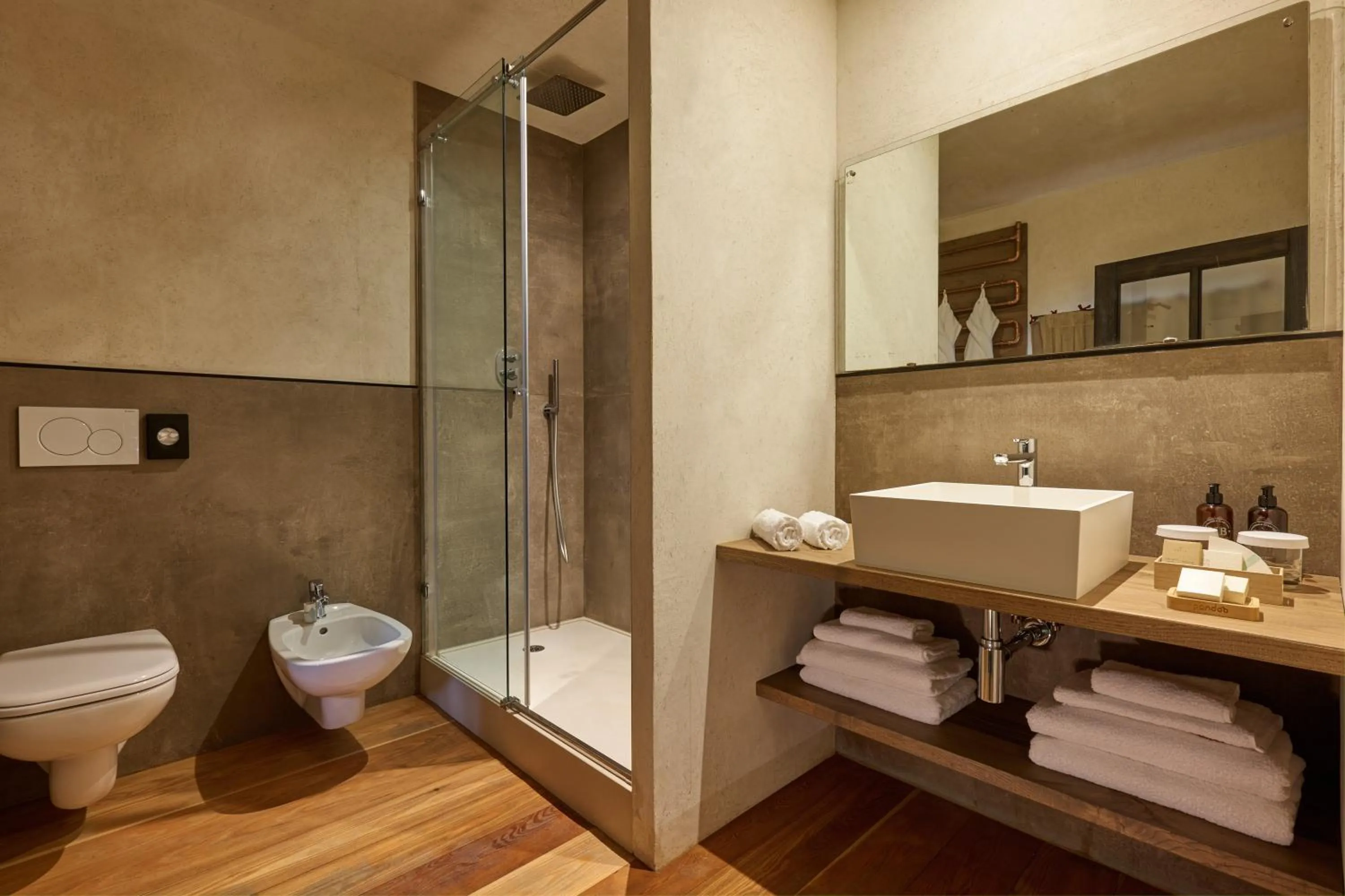 Bathroom in Villa Balis Crema Verona Hills