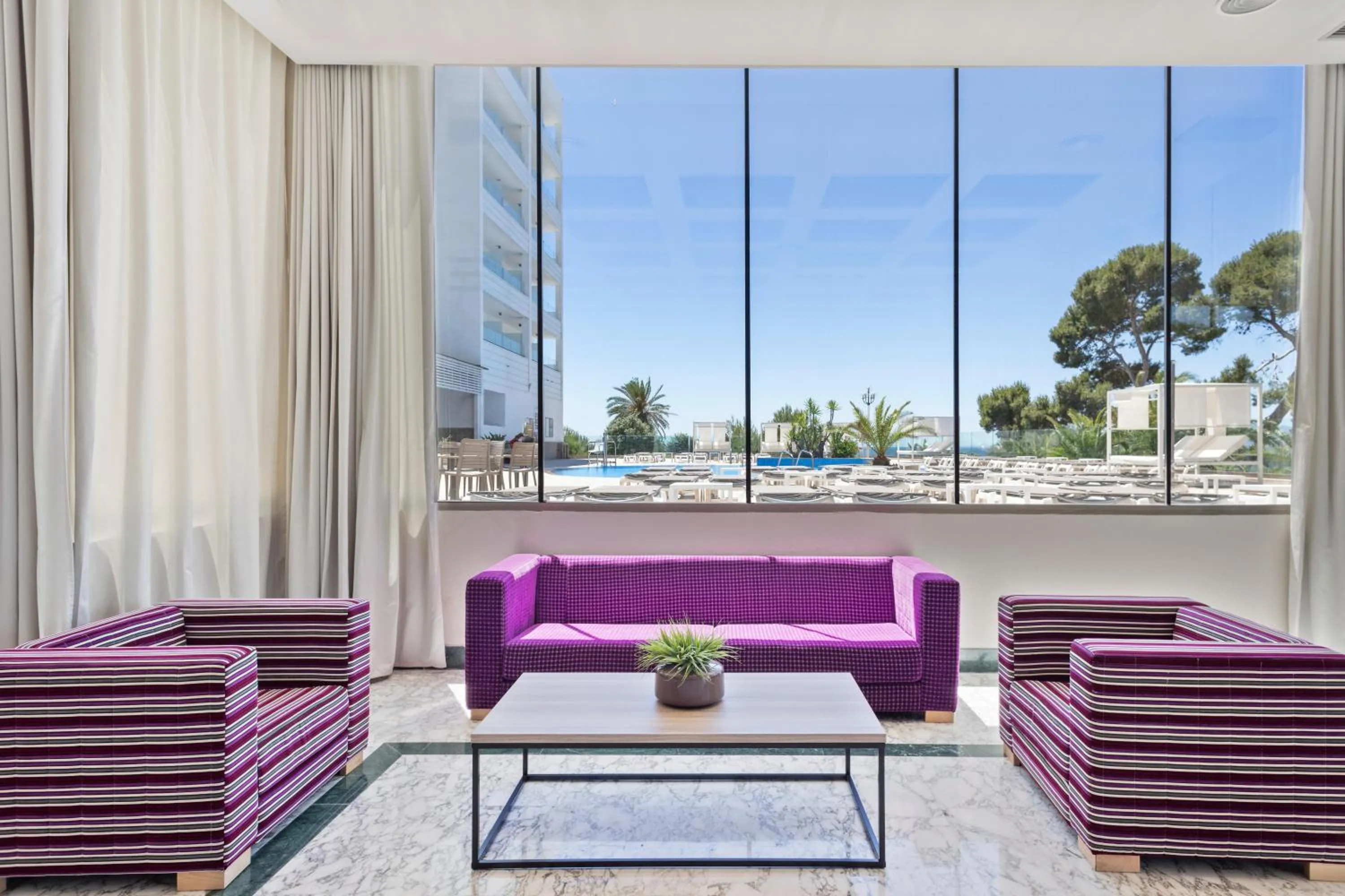 Lobby or reception in Hotel Best Punta Dorada