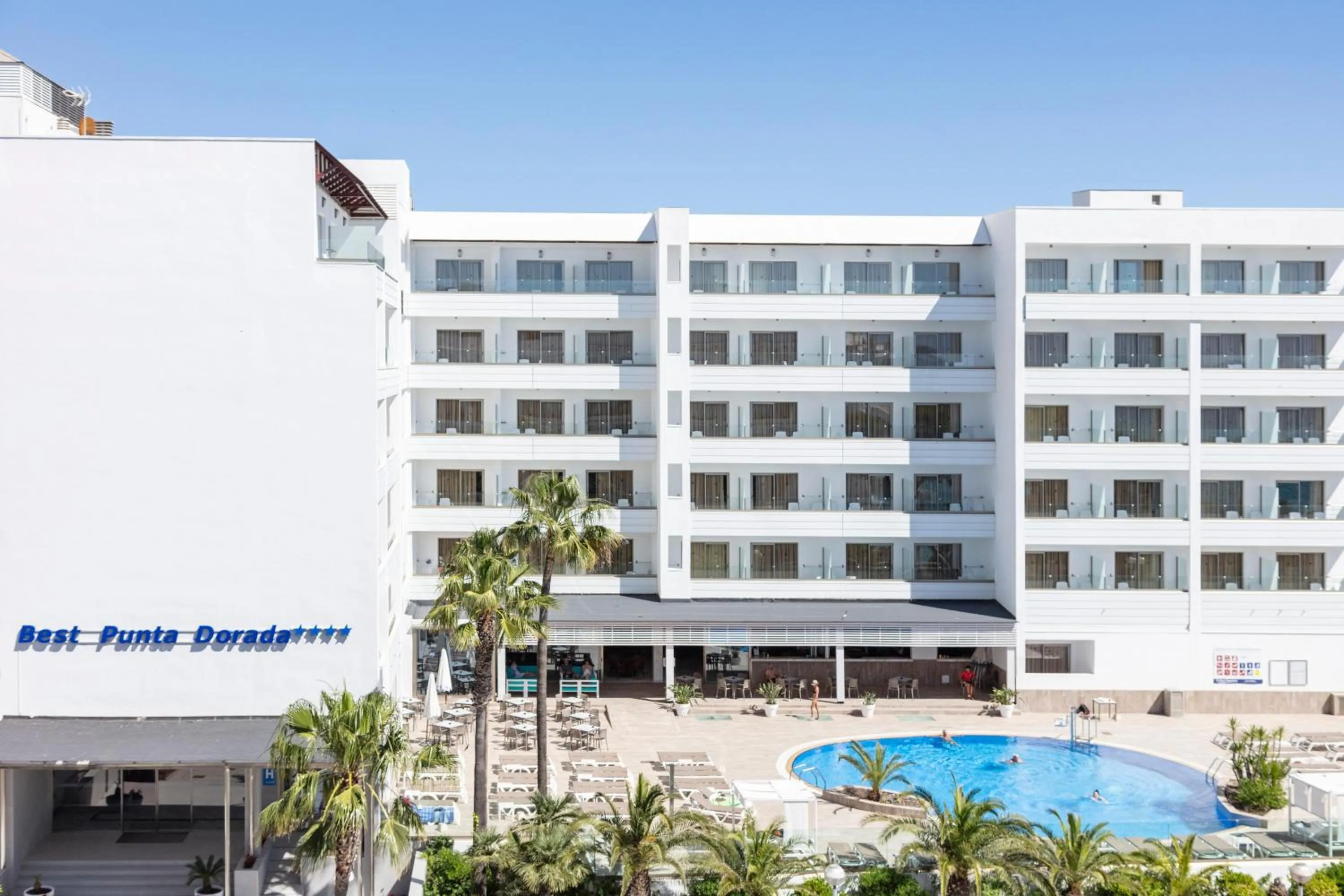 Property building in Hotel Best Punta Dorada