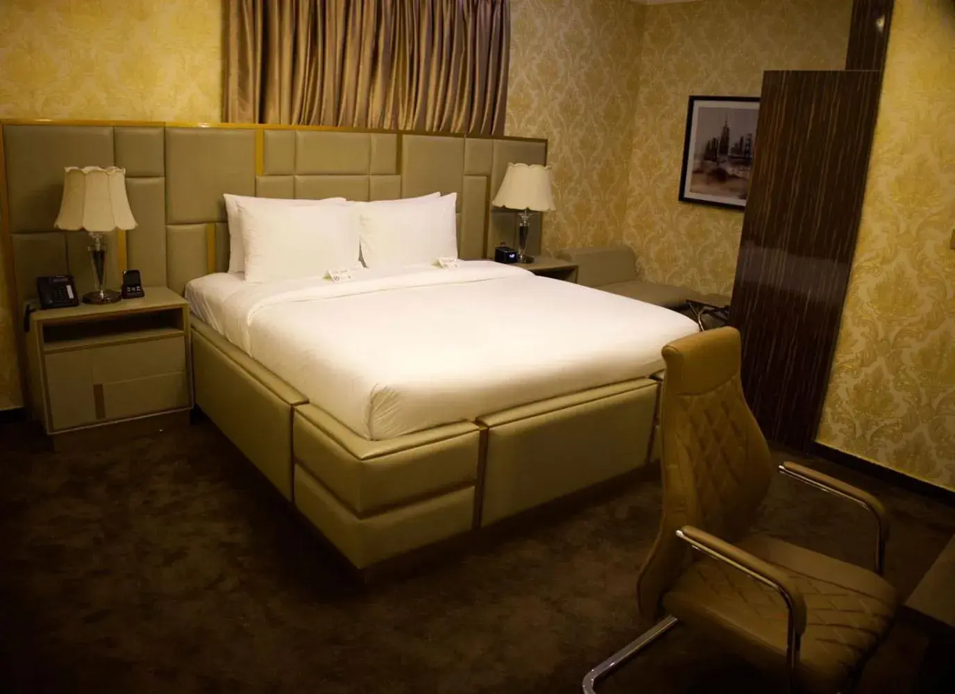 Deluxe King Room in NO.1 HOTEL Deluxe King Room in NO.1 HOTEL