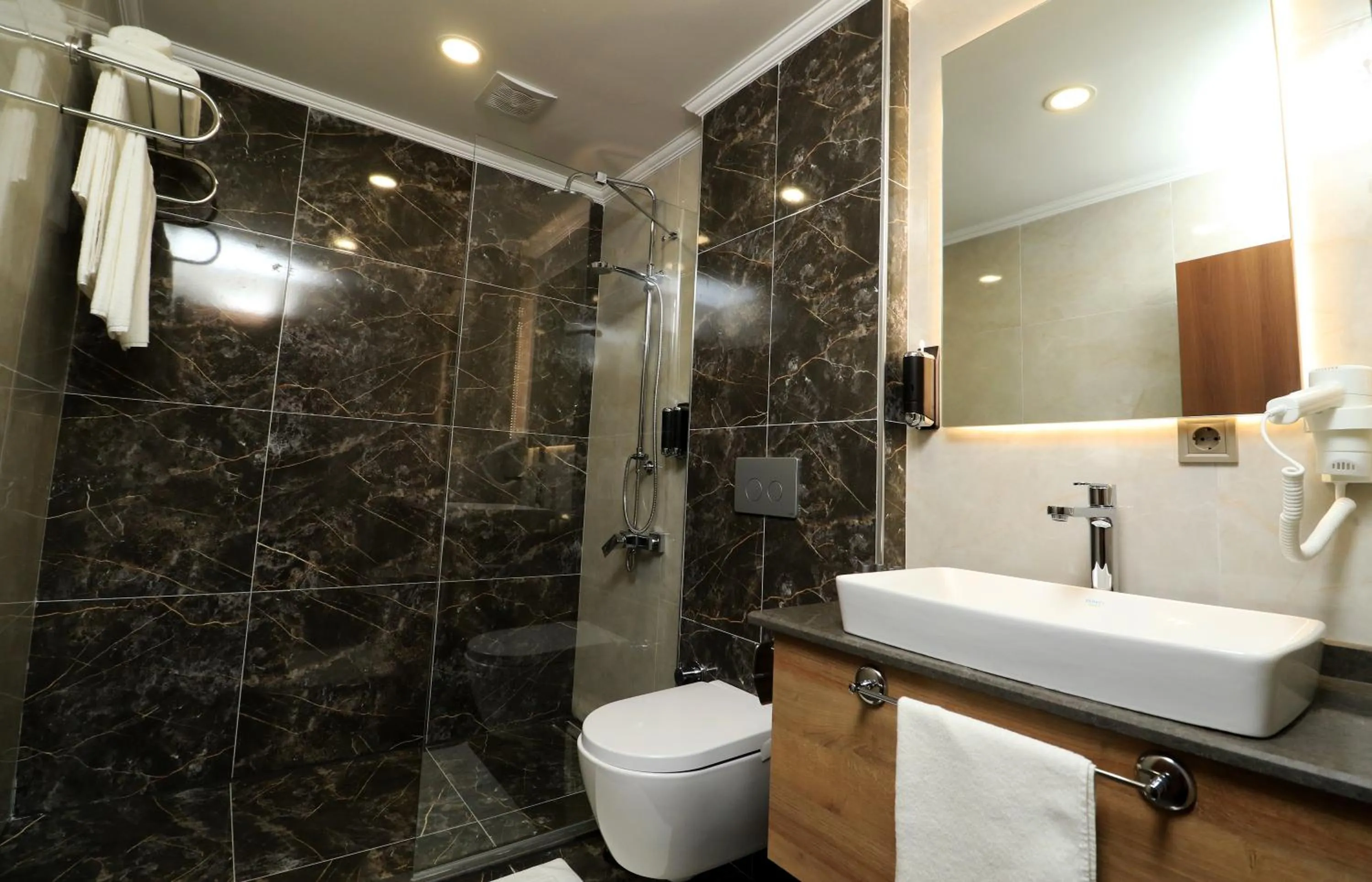 Bathroom in Bayrak Grand Hotel