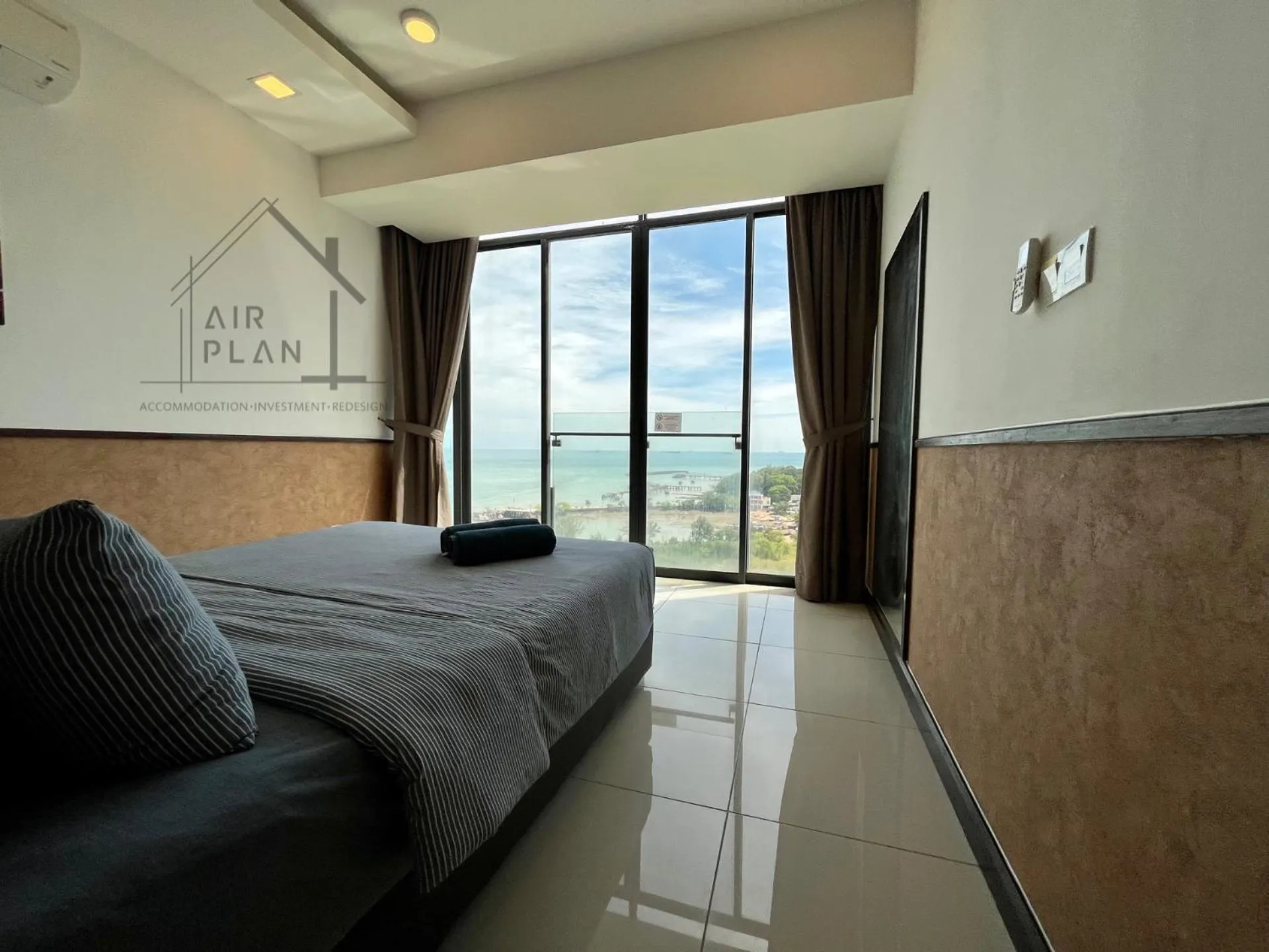 Living room, Bed in PD D’Wharf Amazing Seaview Suite 9 (Up to 6 Pax)