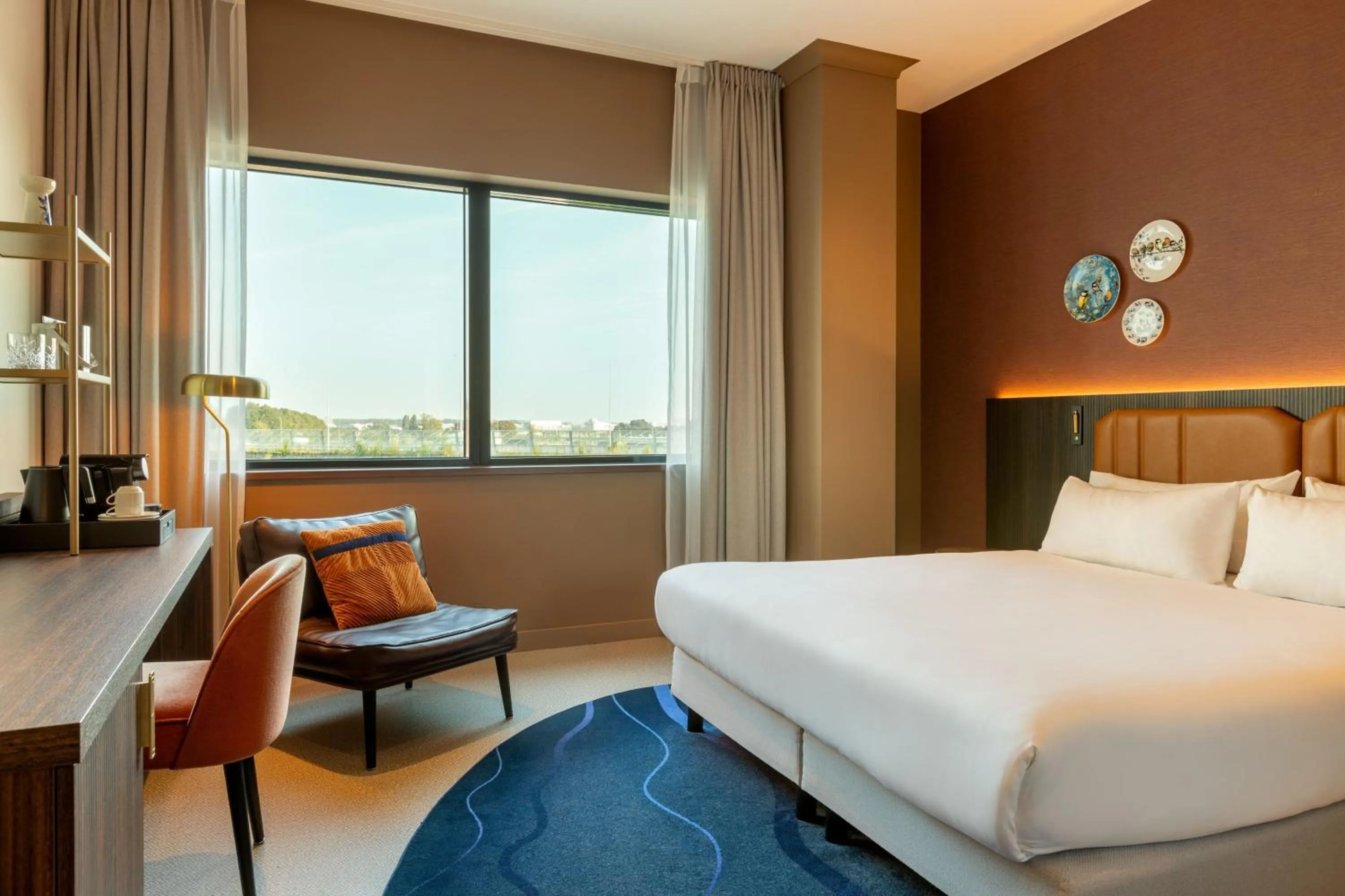 Photo of the whole room, Bed in Corendon Amsterdam Schiphol Airport, a Tribute Portfolio Hotel