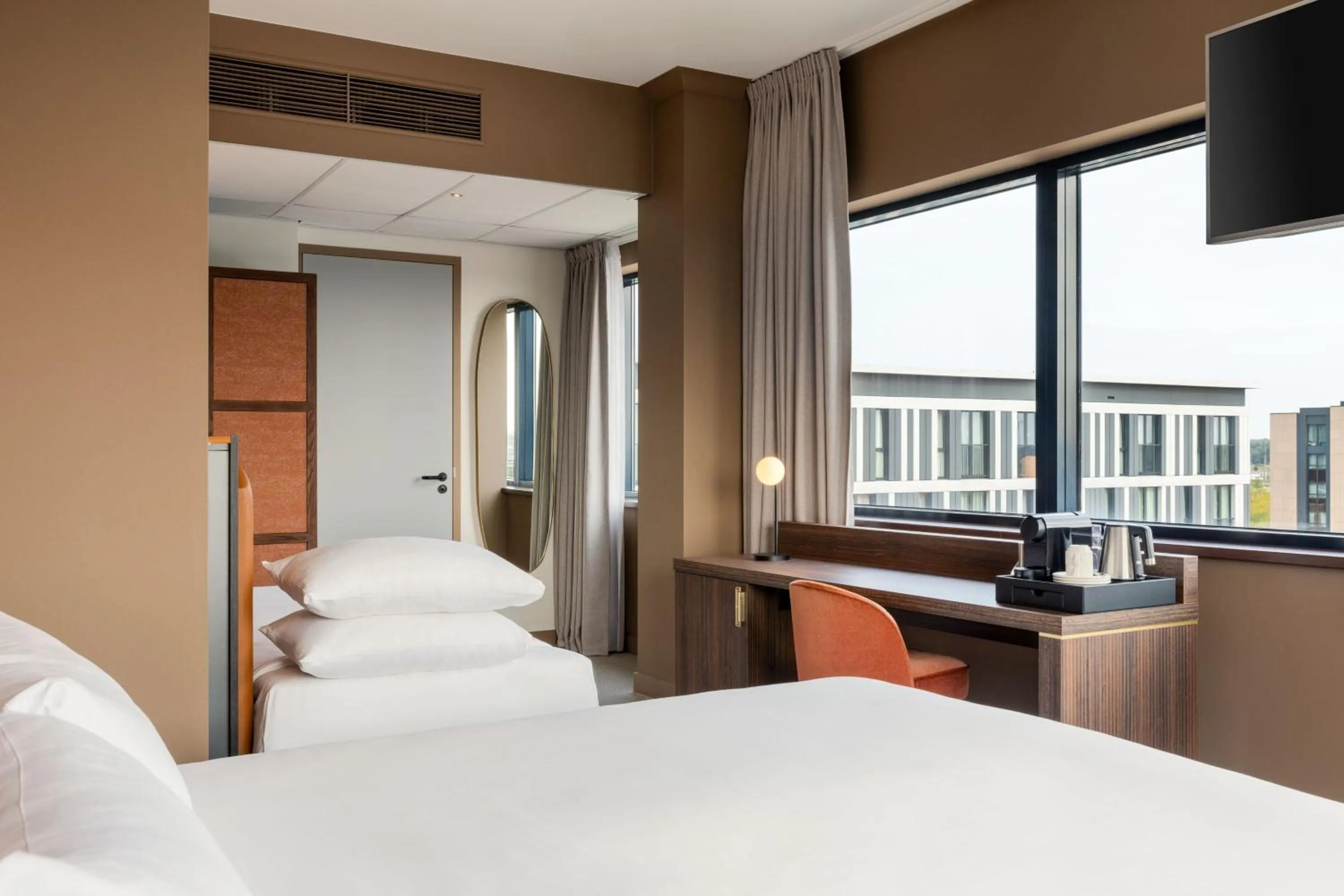 Photo of the whole room, Bed in Corendon Amsterdam Schiphol Airport, a Tribute Portfolio Hotel