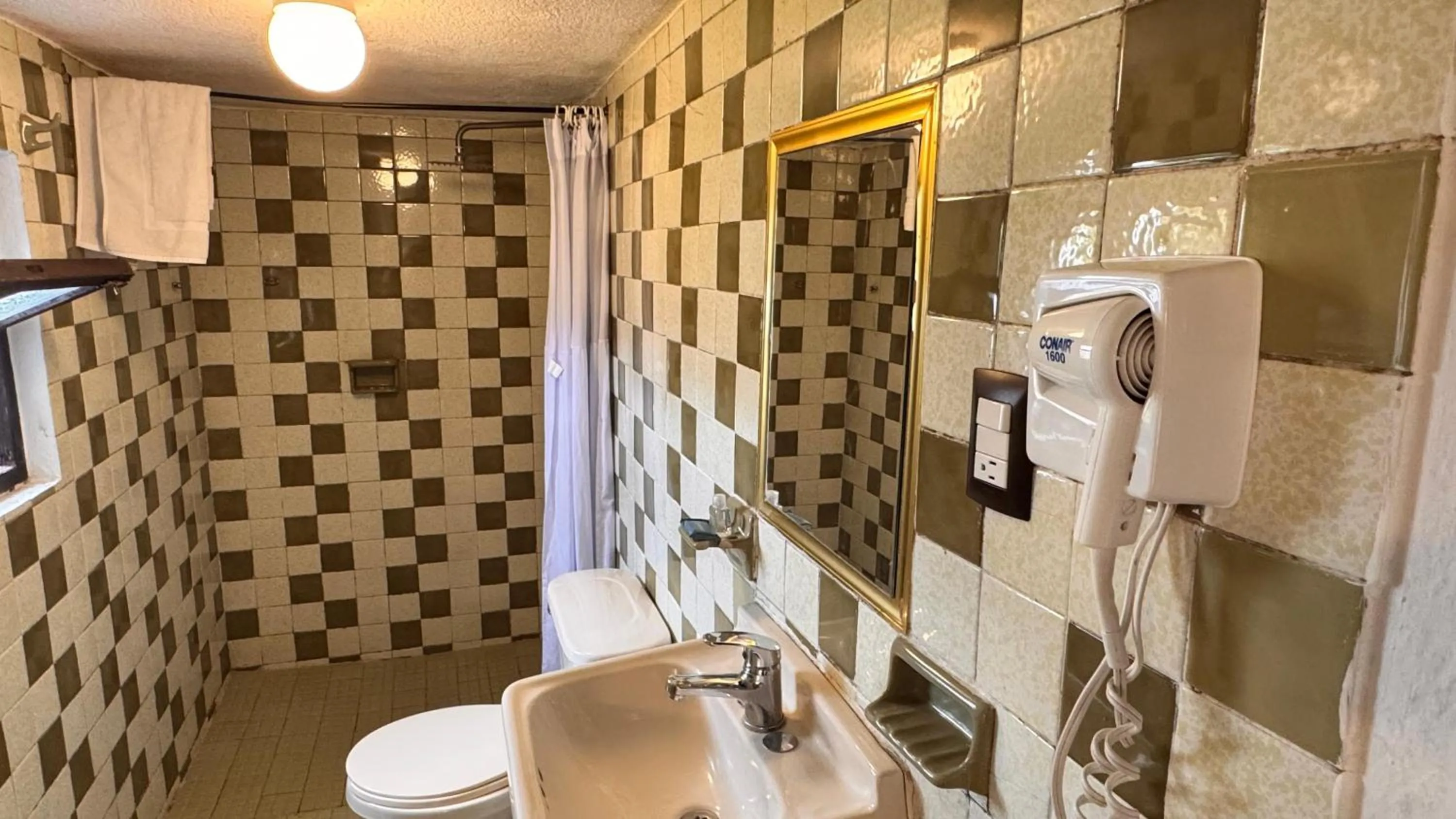 Bathroom in Hotel La Capilla