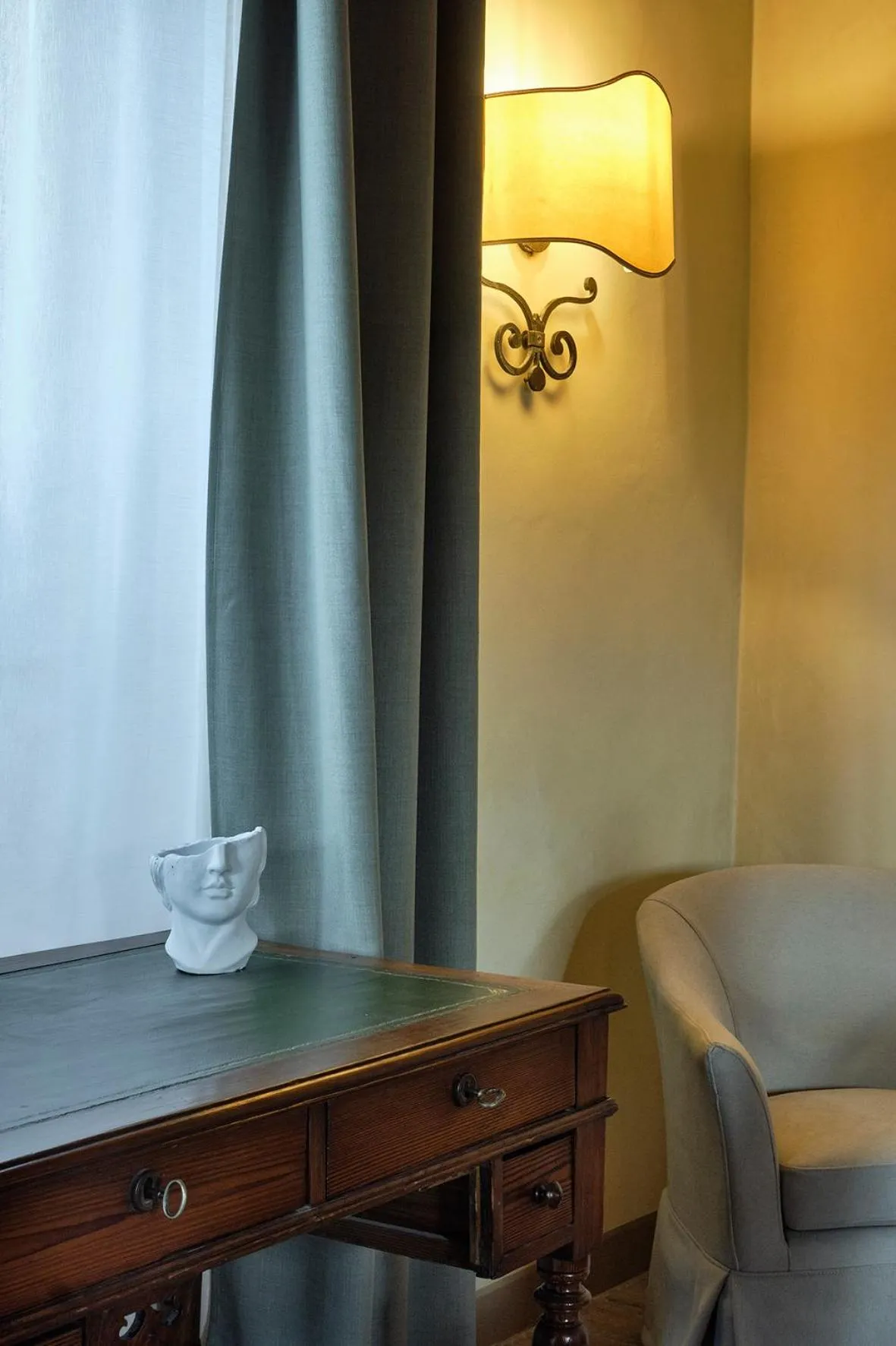 Living room in Palazzo Viviani - Castello di Montegridolfo