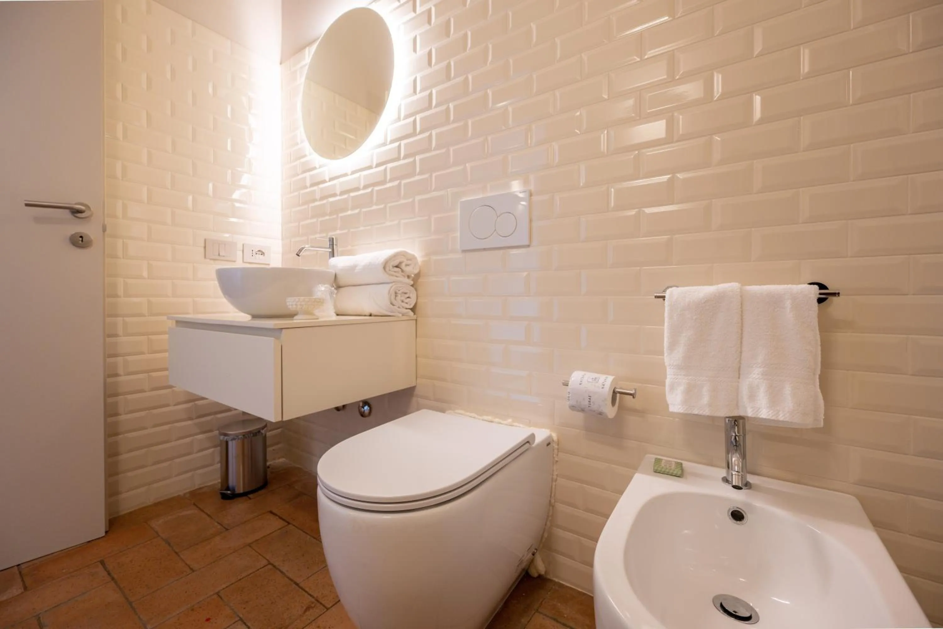 Shower in Palazzo Viviani - Castello di Montegridolfo