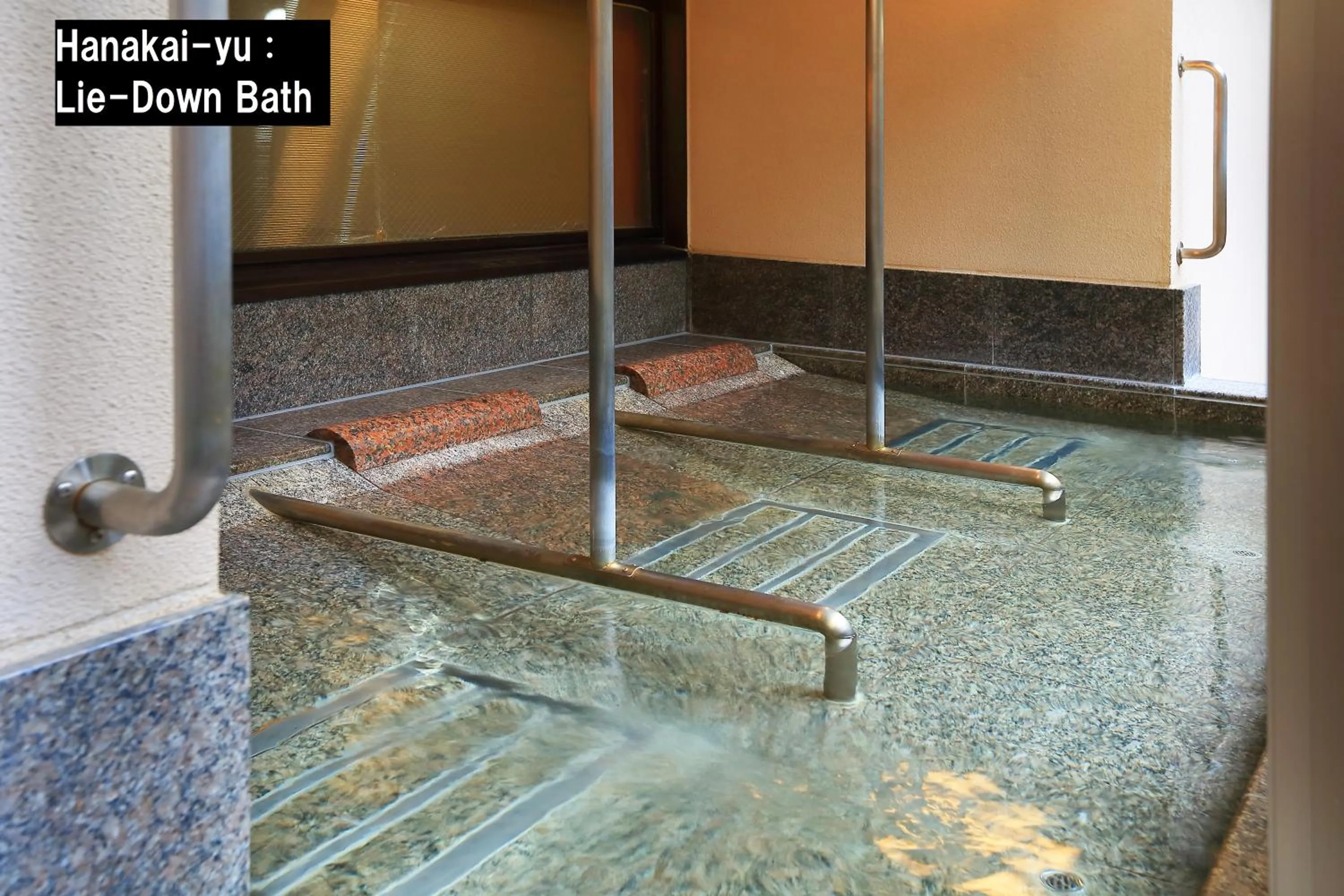 Hot Spring Bath in Manten no Tsujinoya