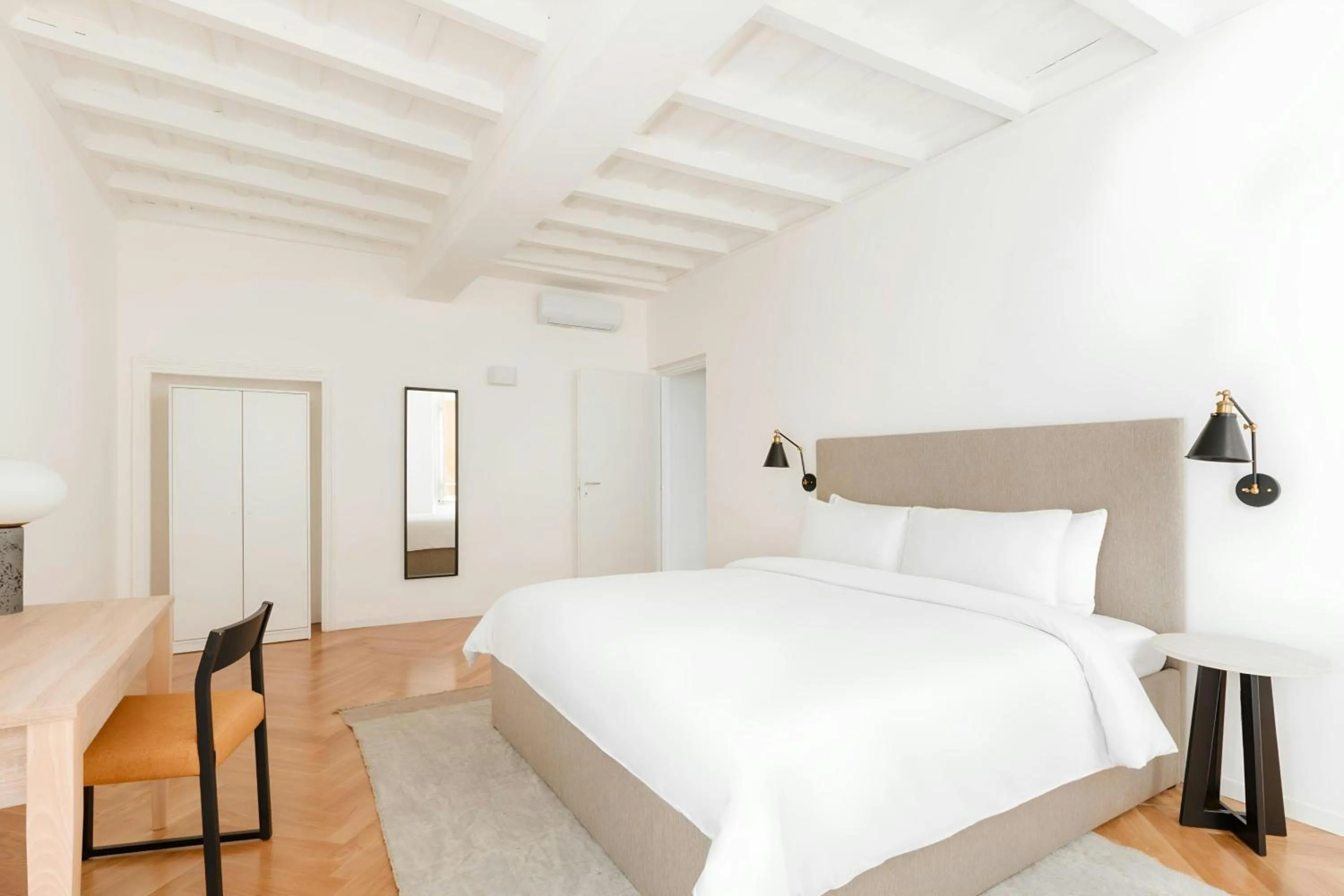 Bedroom, Bed in Sonder by Marriott Bonvoy Palazzo Taverna Apartments Piazza Navona