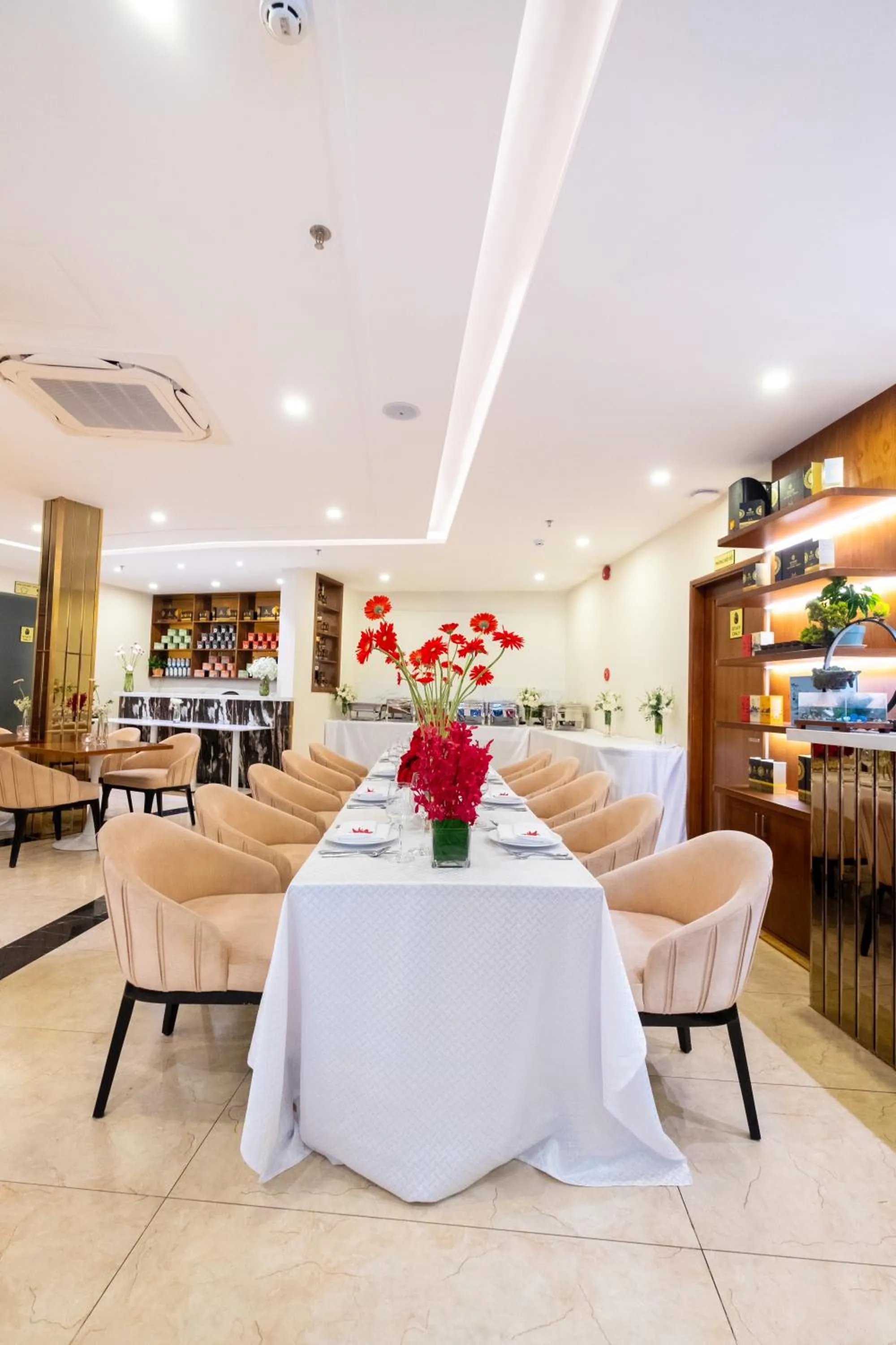 Restaurant/places to eat in SANDALS FLORA HOTEL