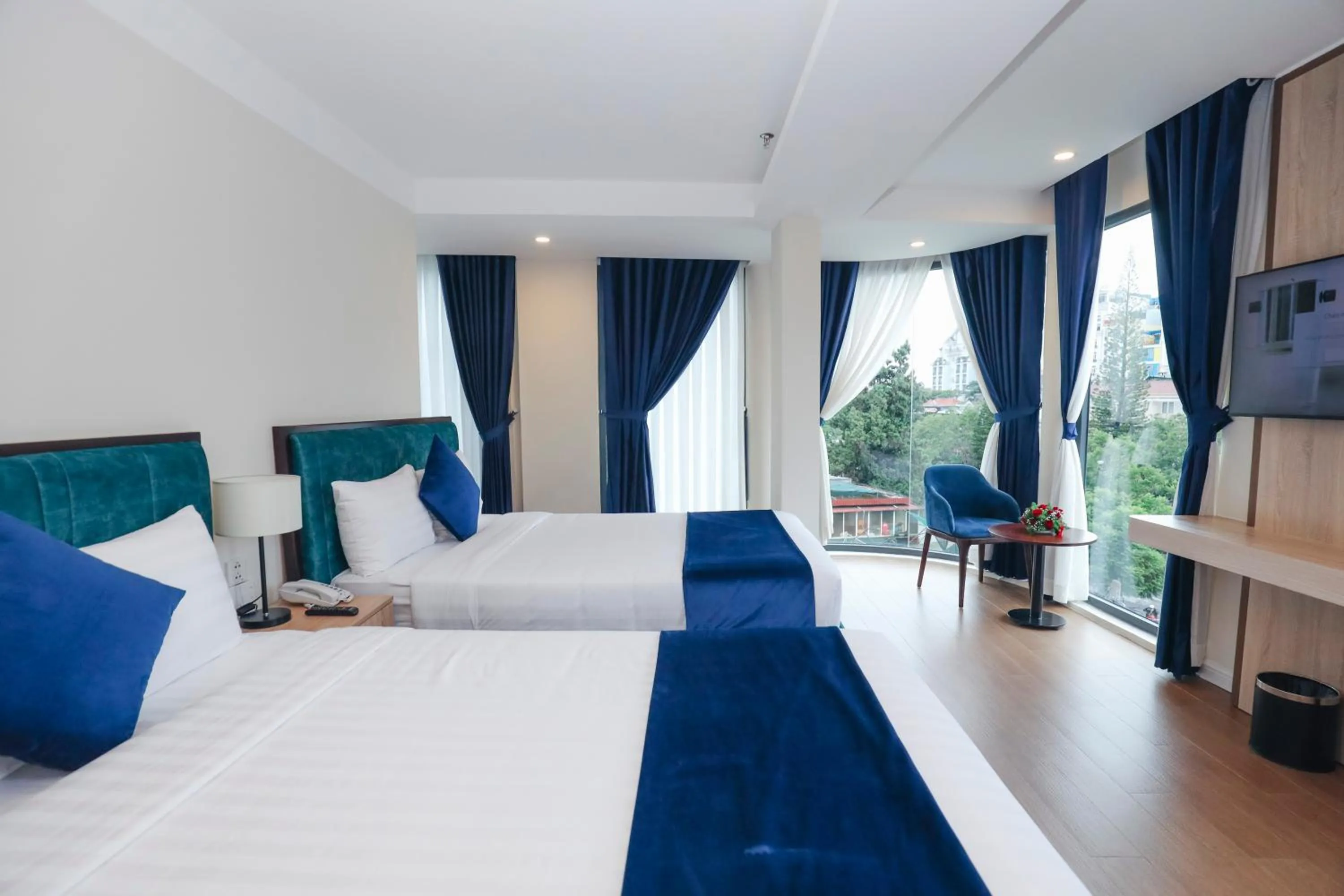 Photo of the whole room, Bed in SANDALS FLORA HOTEL