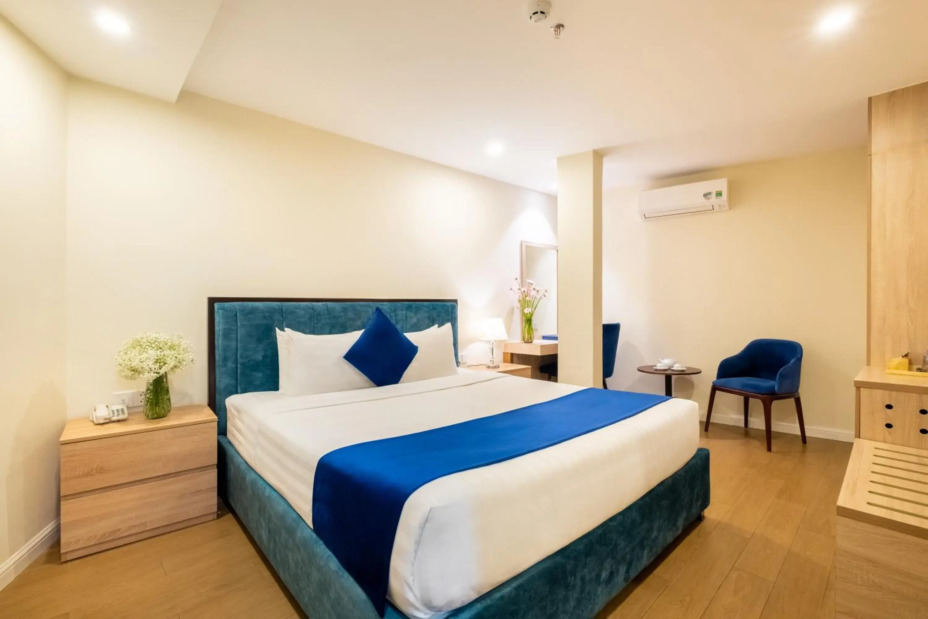 Deluxe Double Room in SANDALS FLORA HOTEL Deluxe Double Room in SANDALS FLORA HOTEL