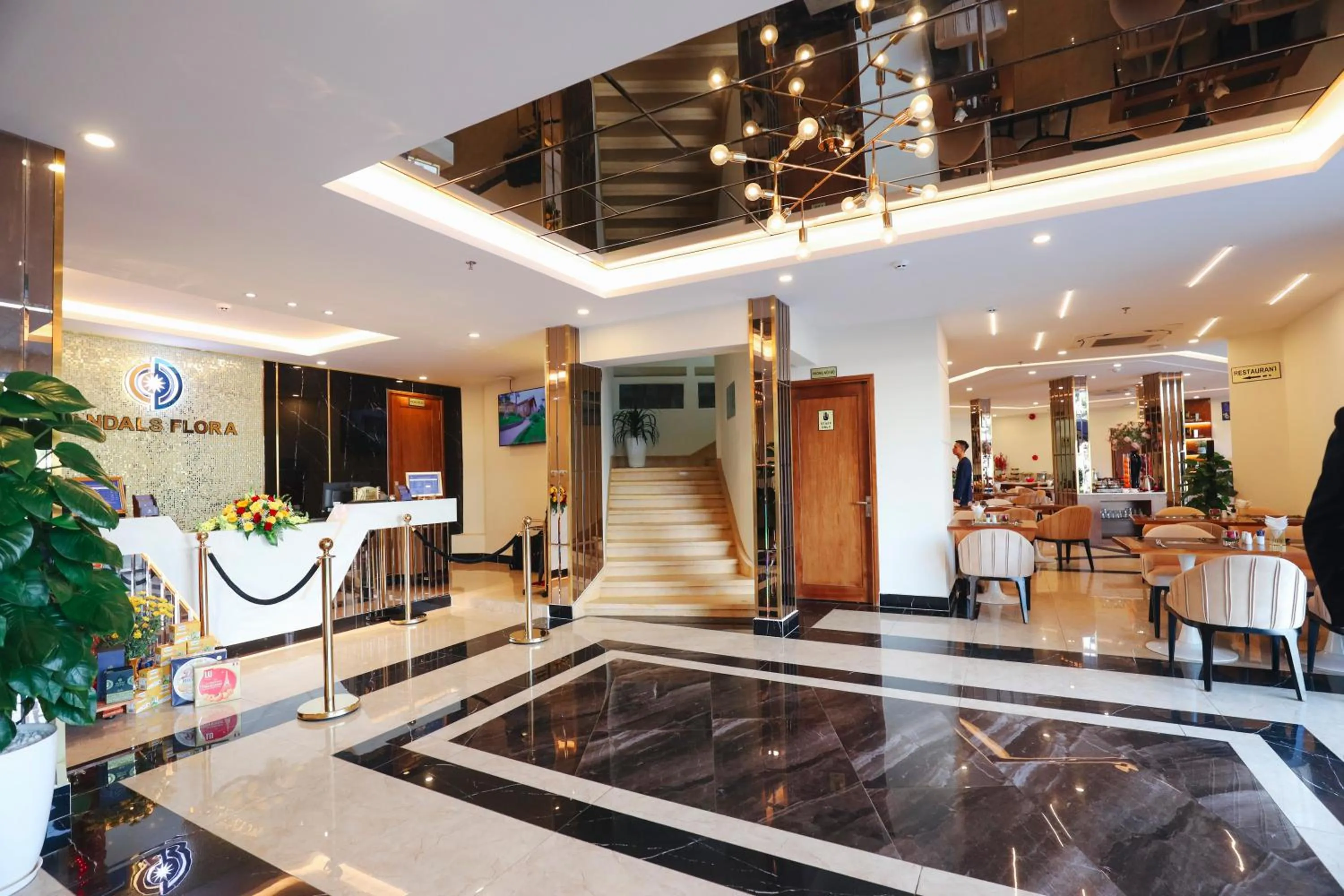 Lobby or reception in SANDALS FLORA HOTEL