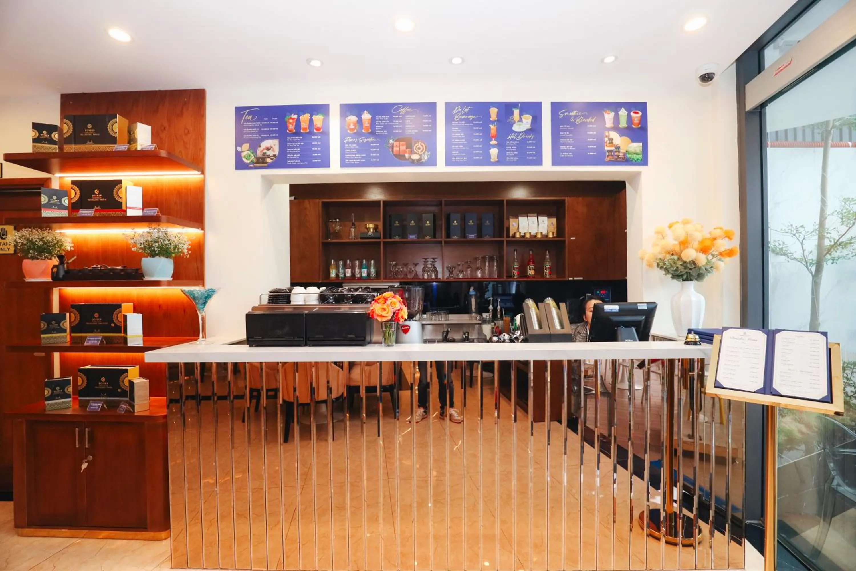 Restaurant/places to eat in SANDALS FLORA HOTEL